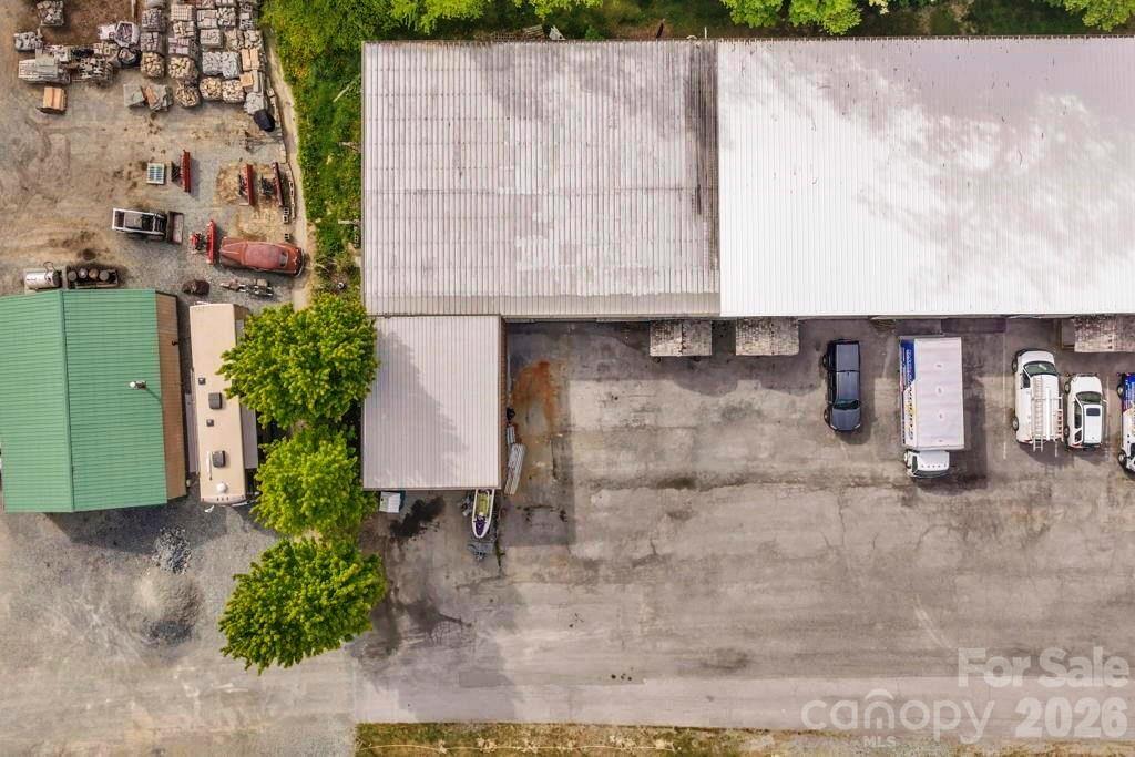 151 H O Aldridge Road A, B Property Photo 6