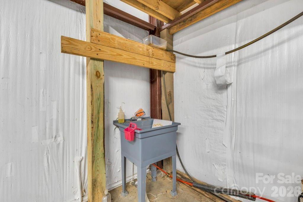 151 H O Aldridge Road A, B Property Photo 26