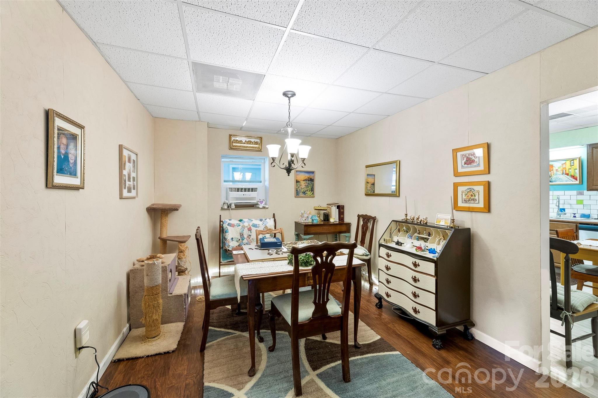 2246 N Aspen Street Property Photo 11