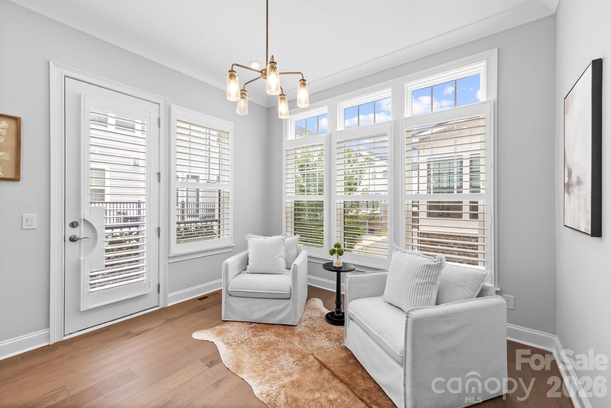 2525 Deacon Avenue Property Photo 11