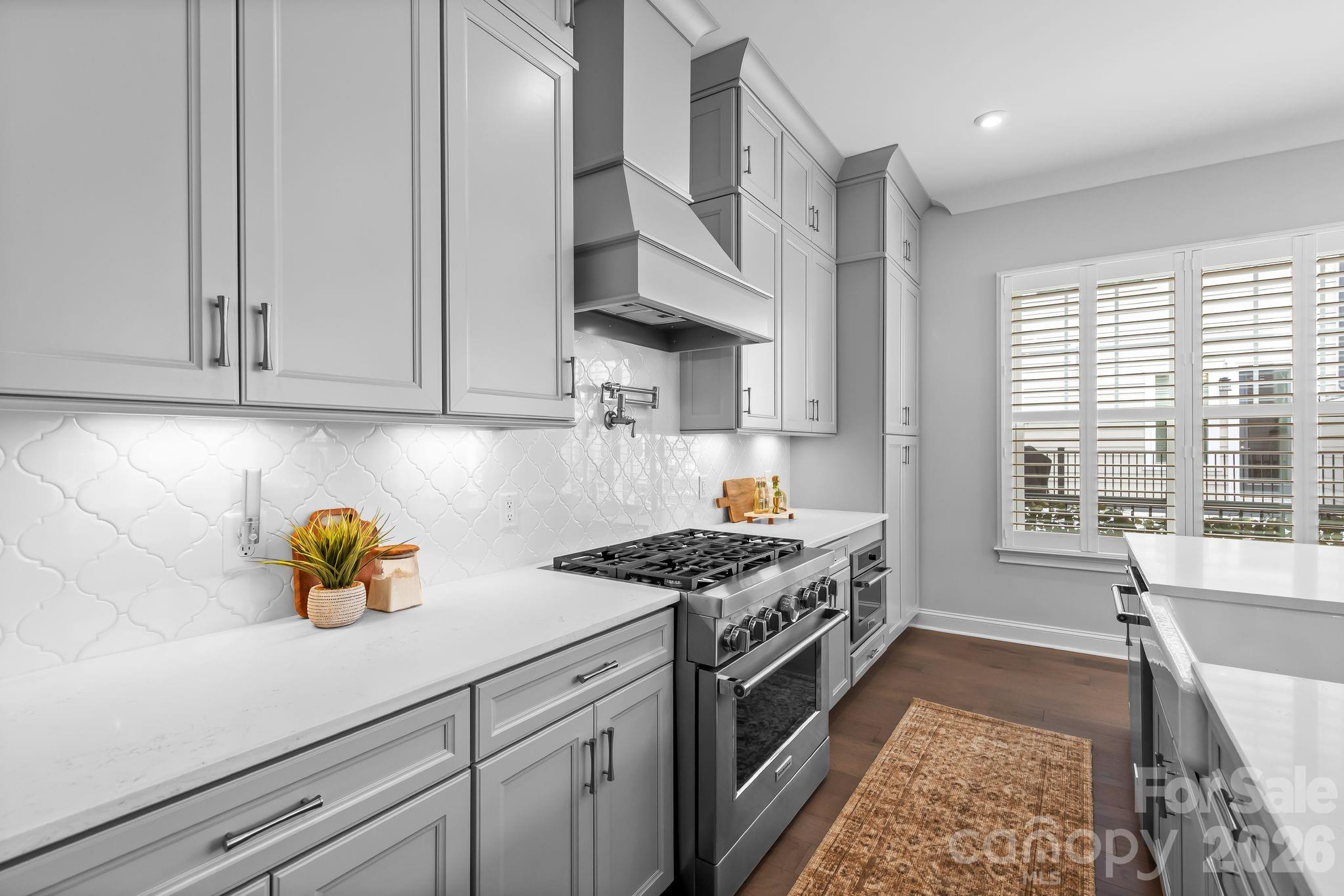 2525 Deacon Avenue Property Photo 18
