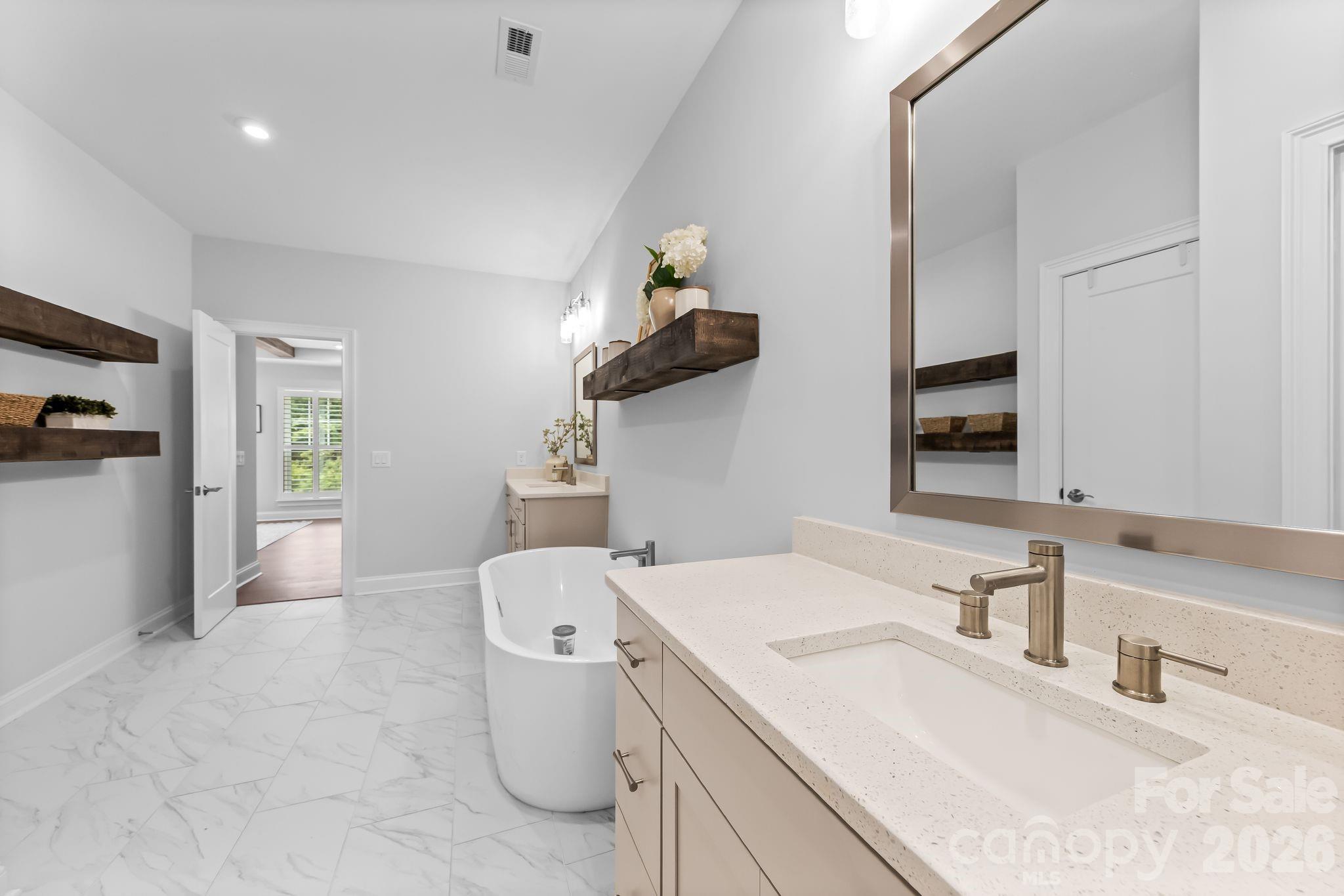 2525 Deacon Avenue Property Photo 35