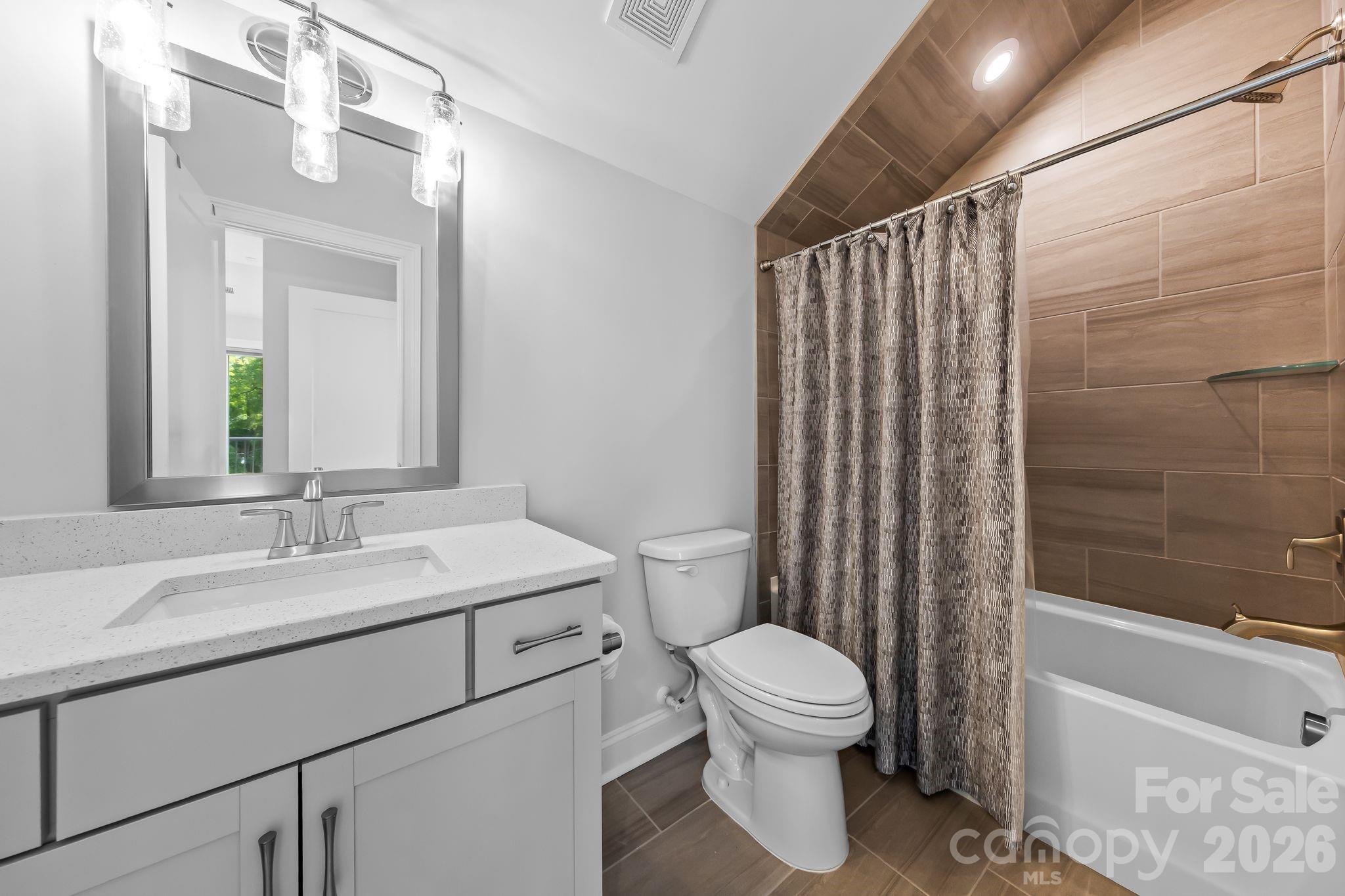 2525 Deacon Avenue Property Photo 40