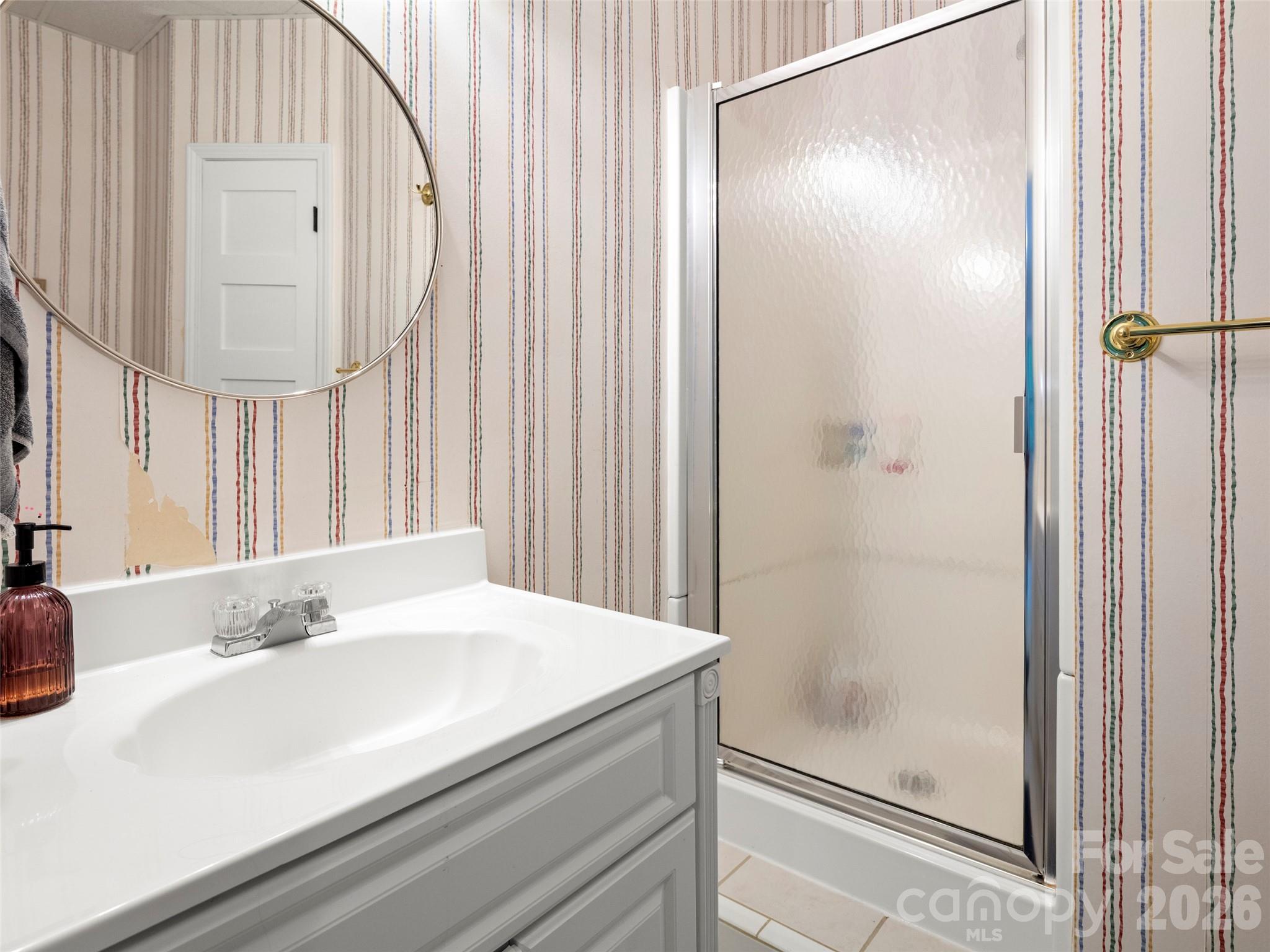 1130 New Castle Court Property Photo 31