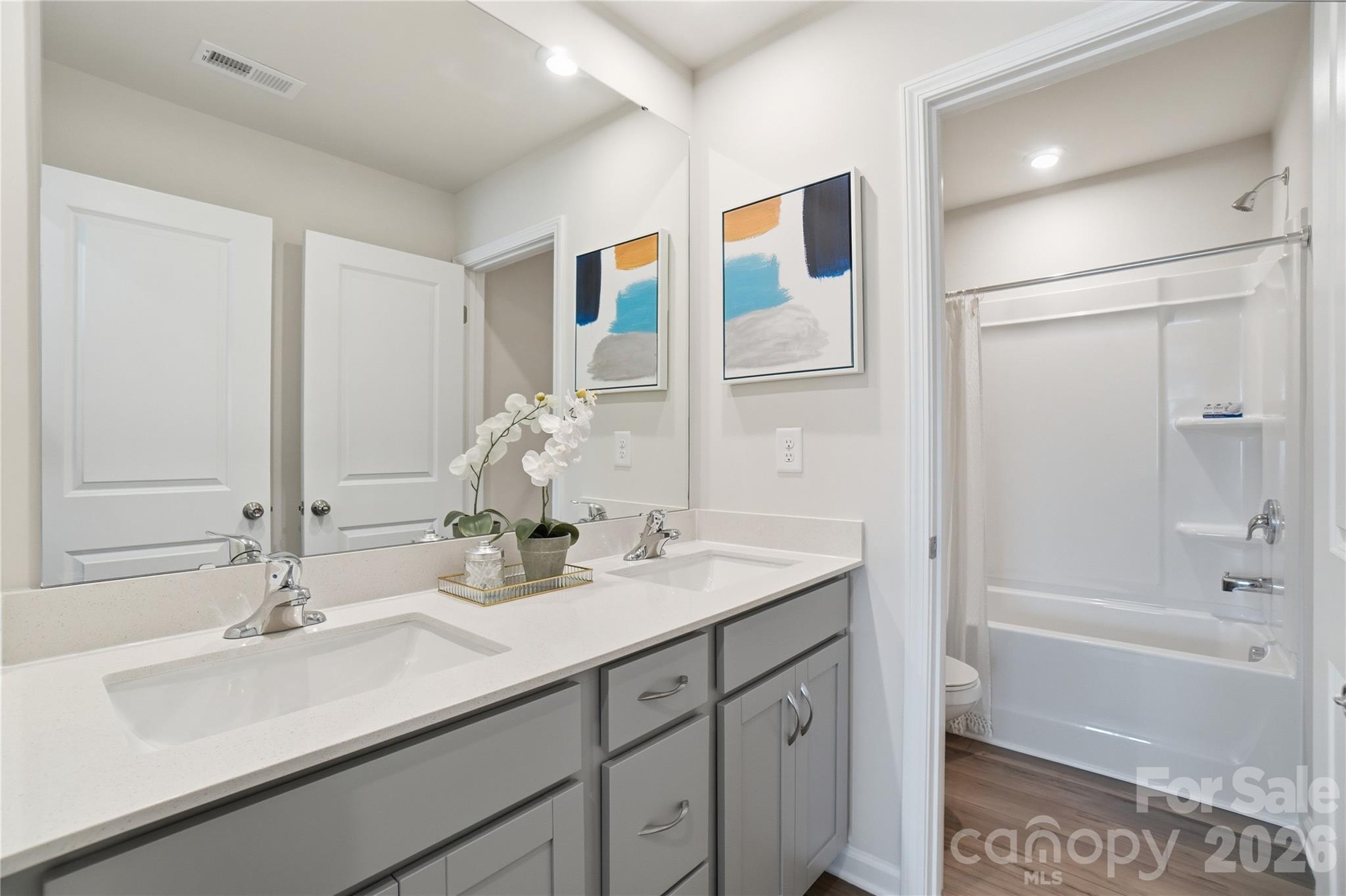 1319 Honey Trail Property Photo 23