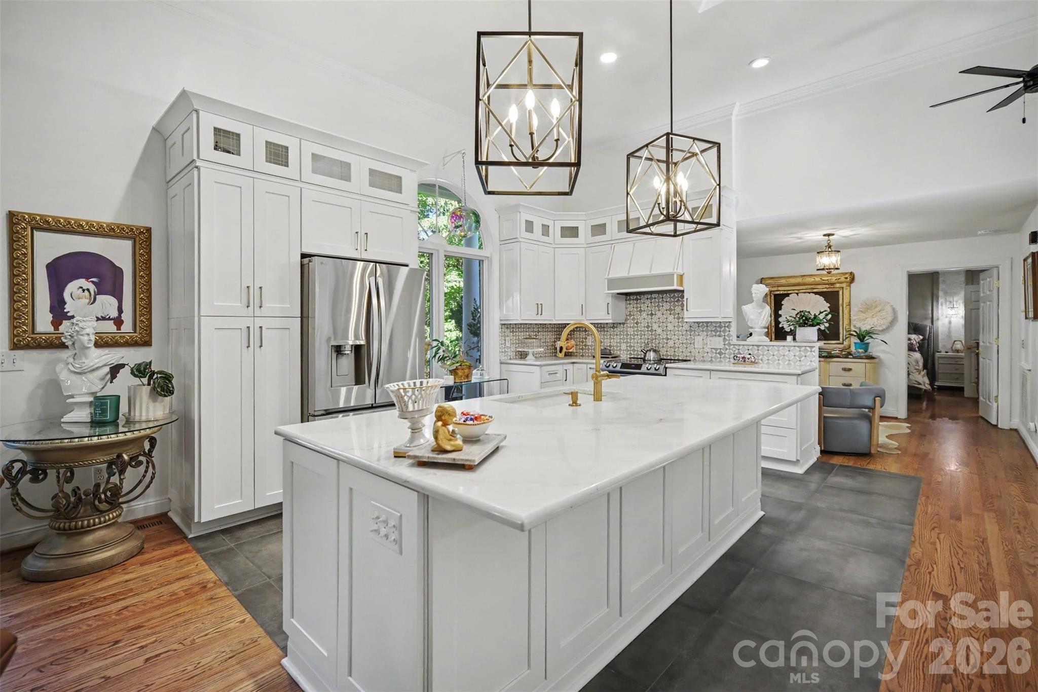 9701 Deer Run Road Property Photo 3