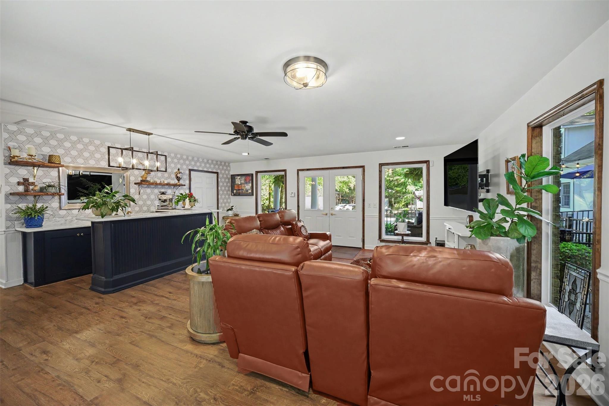 9701 Deer Run Road Property Photo 5