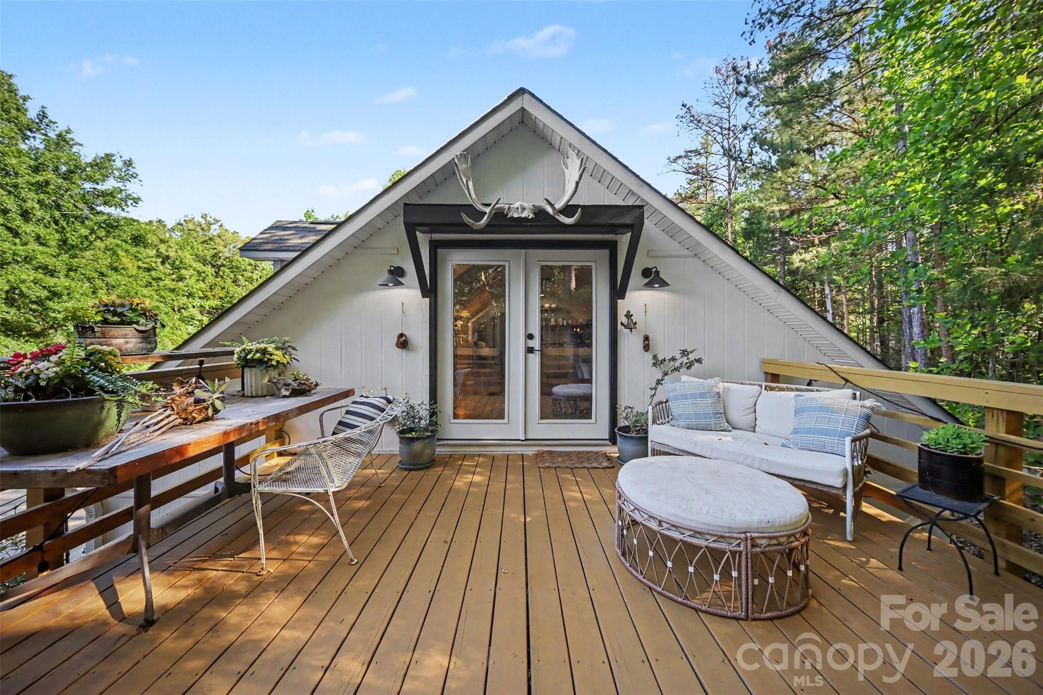 9701 Deer Run Road Property Photo 14