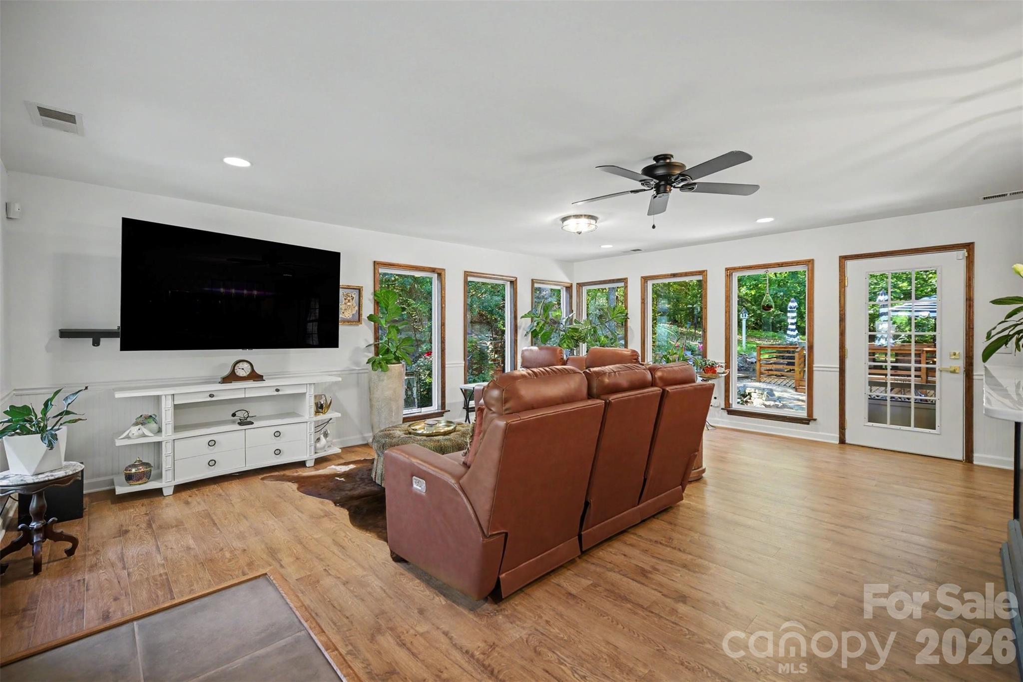 9701 Deer Run Road Property Photo 21