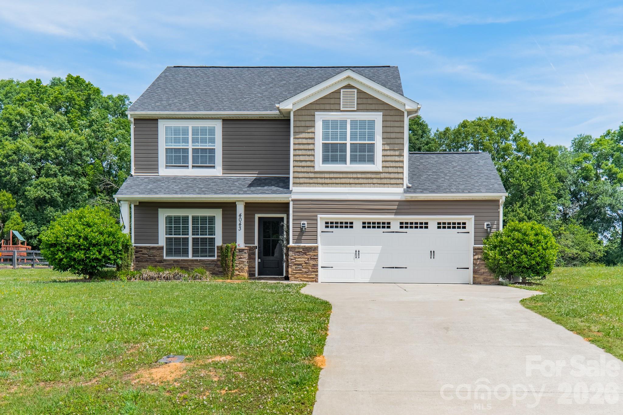 4043 Avis Way Property Photo 1