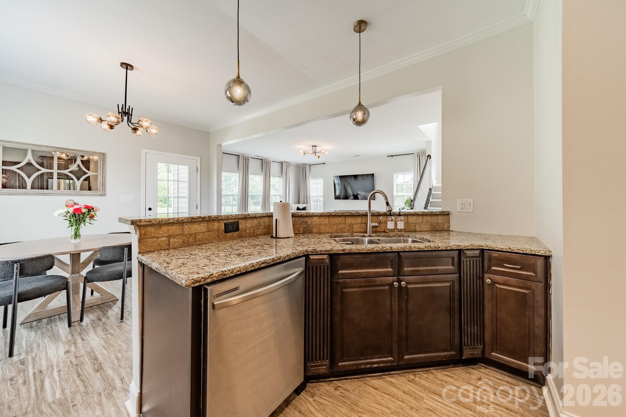 4043 Avis Way Property Photo 18