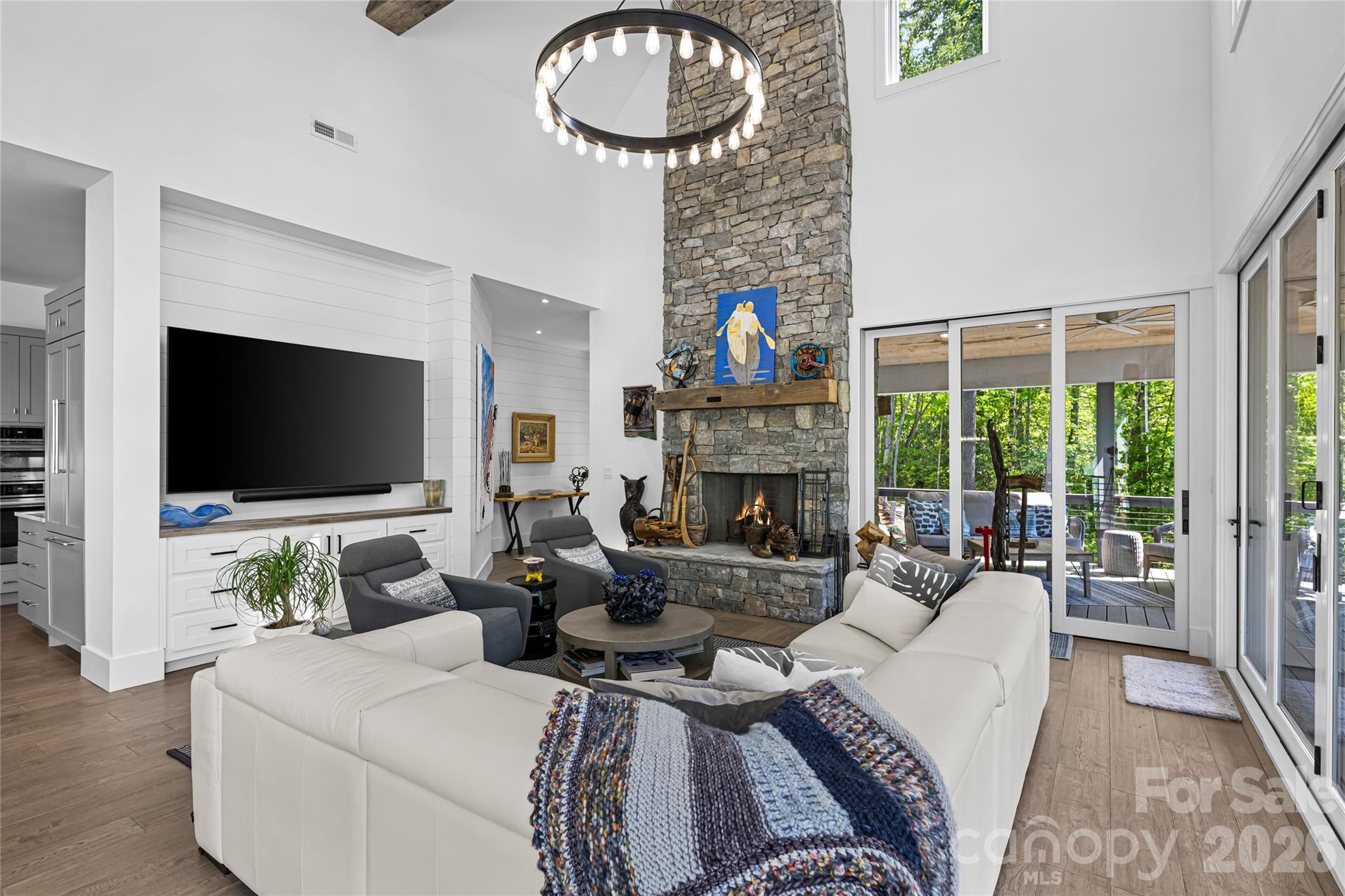 2235 Cold Mountain Road Property Photo 7