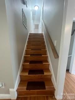 2108 Deepwood Court Property Photo 10