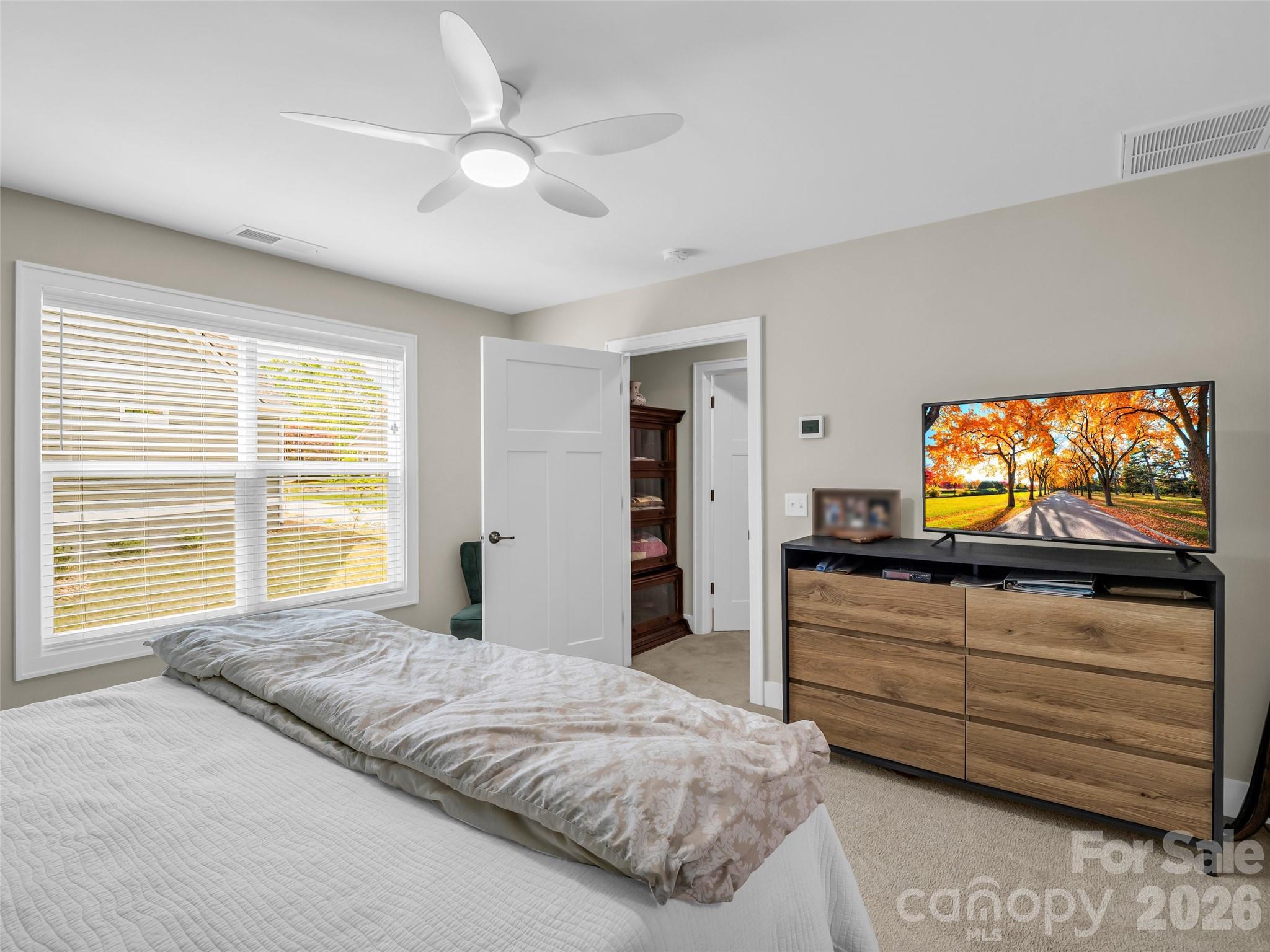 221 Millbrae Loop Property Photo 31