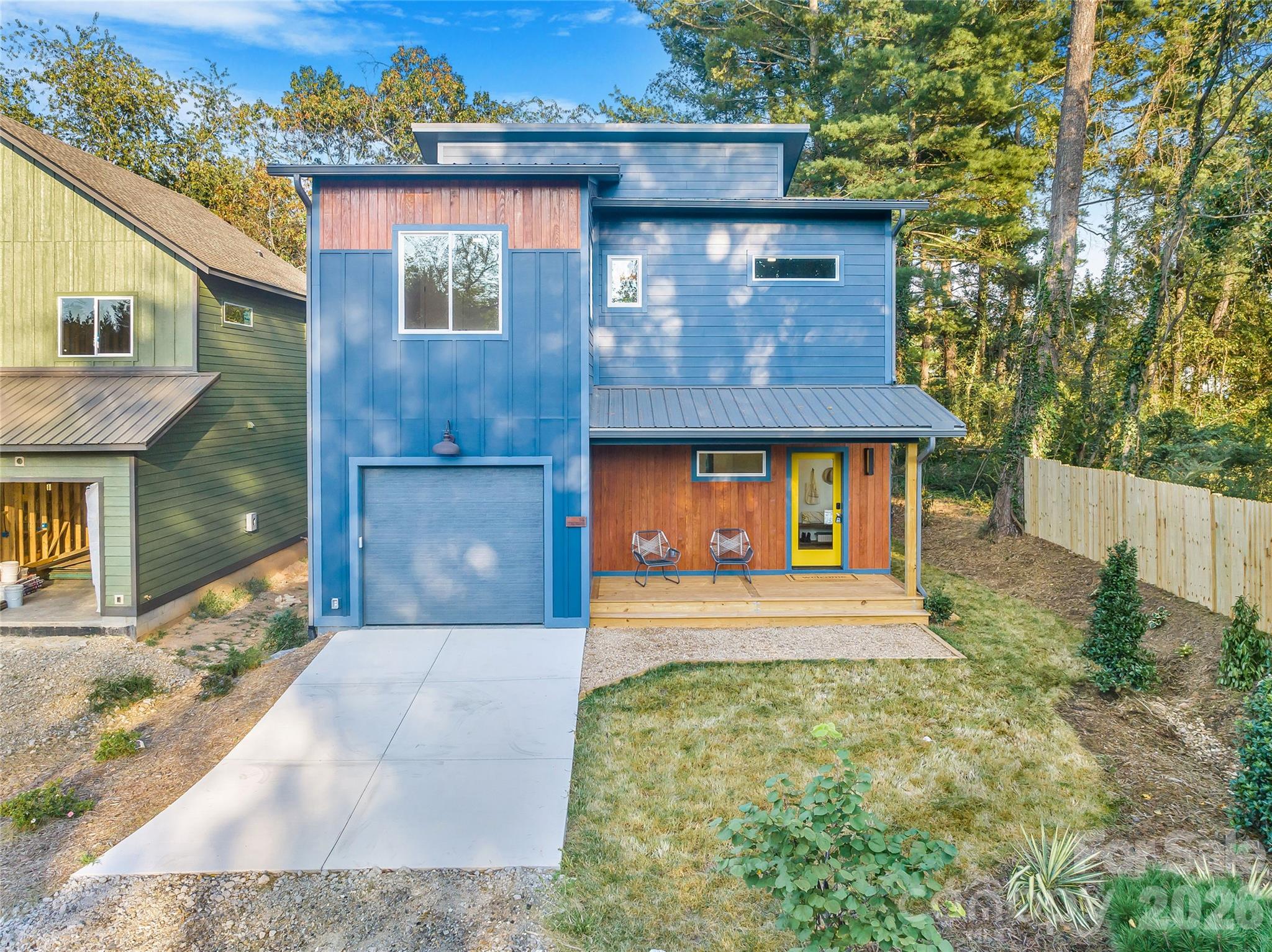 14 Da Vinci Court Property Photo 1