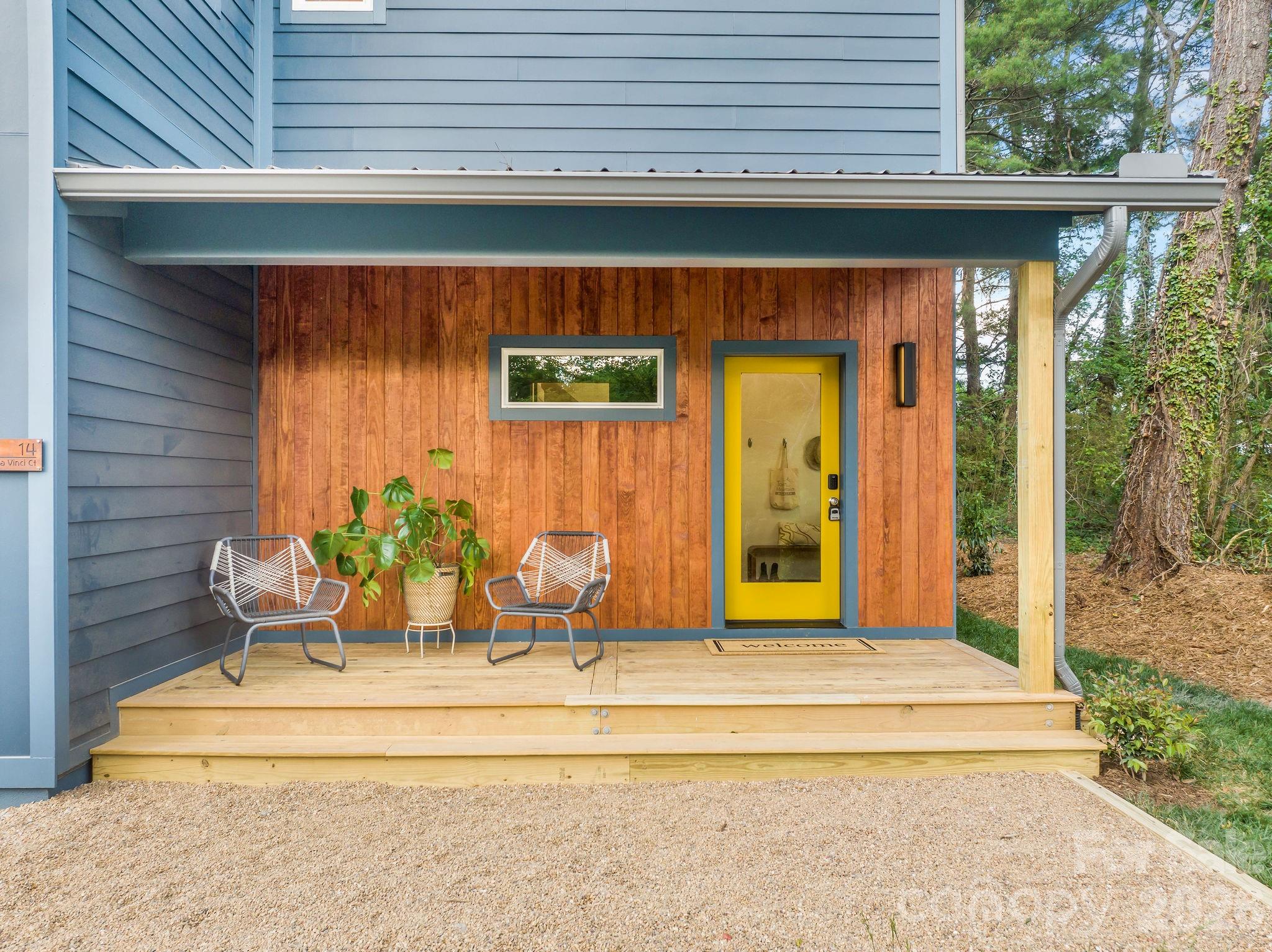 14 Da Vinci Court Property Photo 2