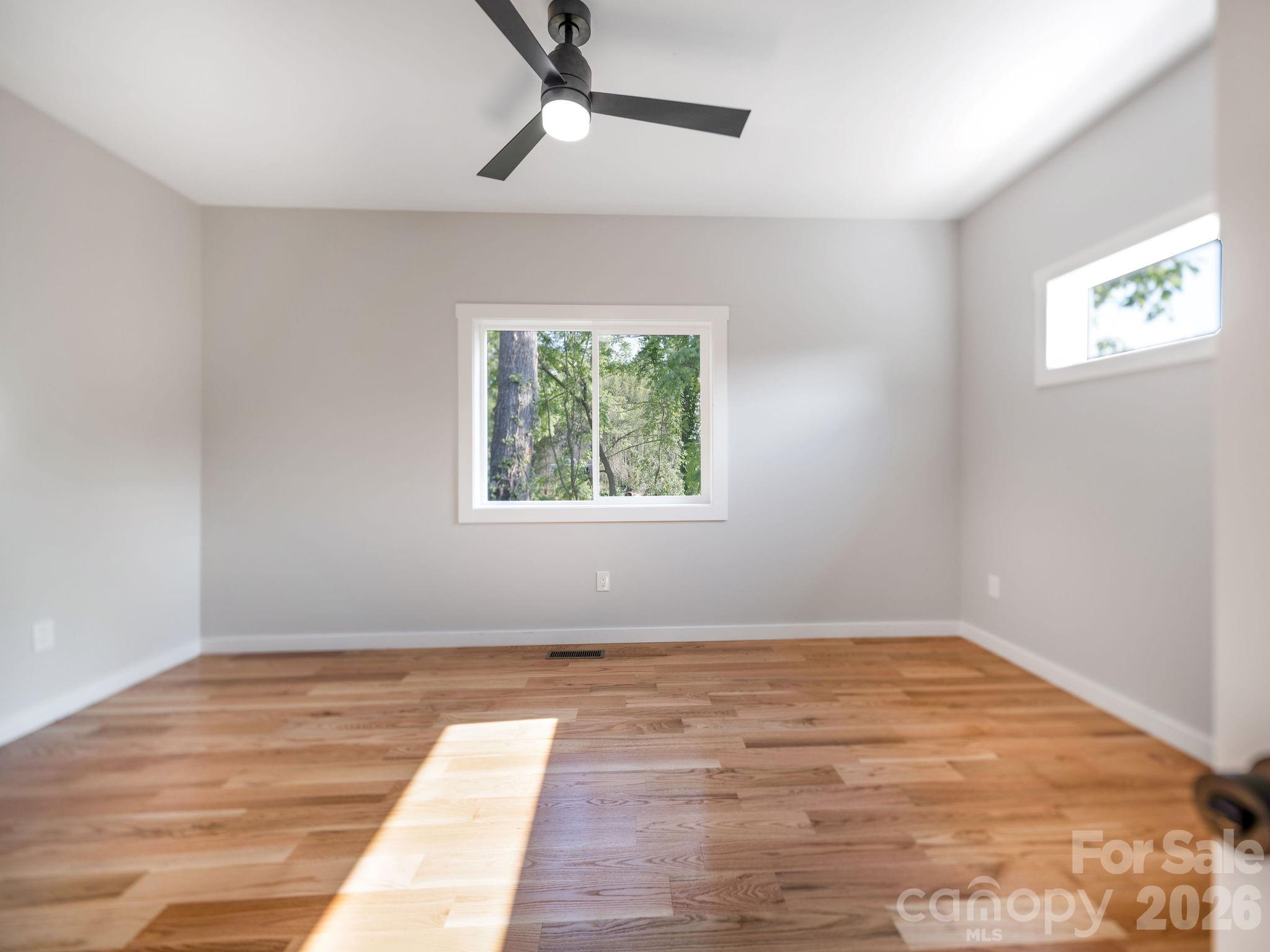 14 Da Vinci Court Property Photo 32