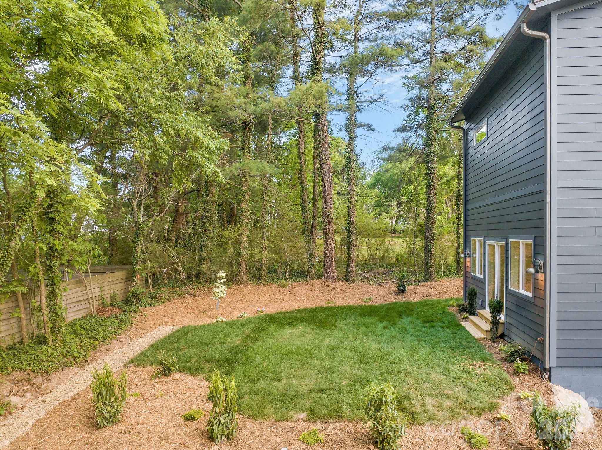 14 Da Vinci Court Property Photo 41