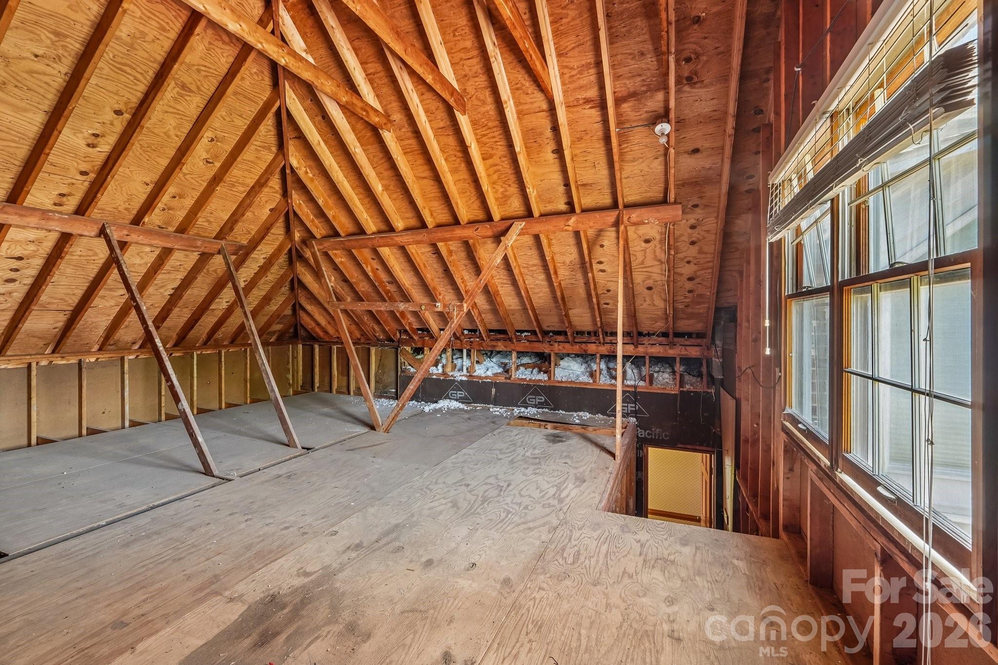 2231 Richardson Drive Property Photo 21