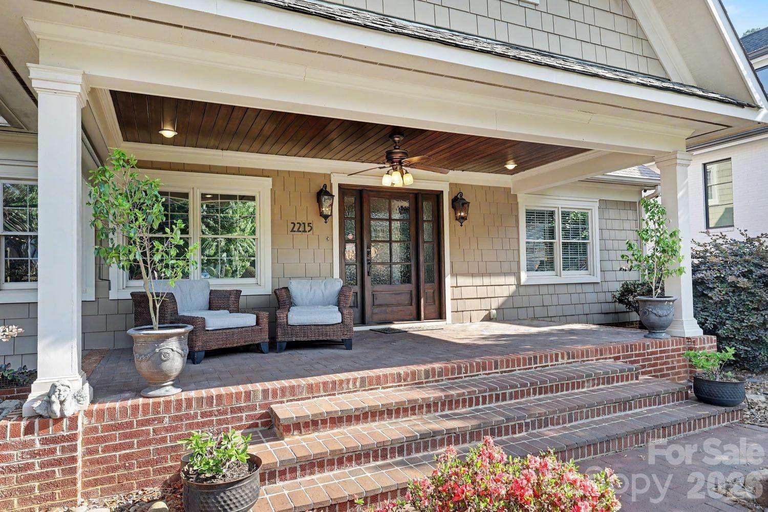 2215 Hassell Place Property Photo 4