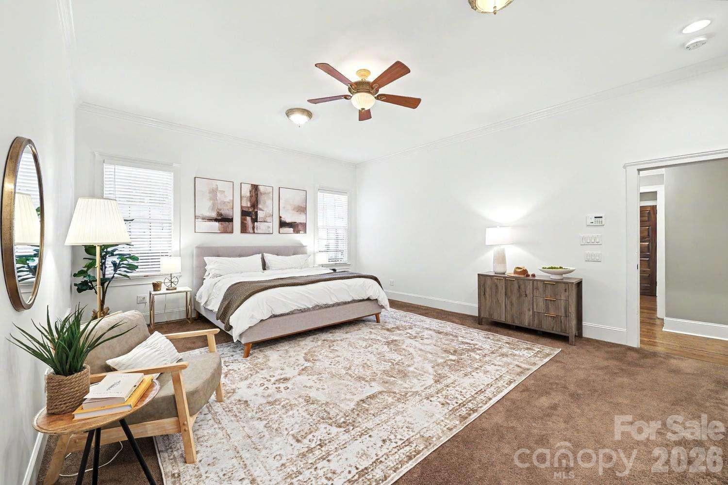 2215 Hassell Place Property Photo 21
