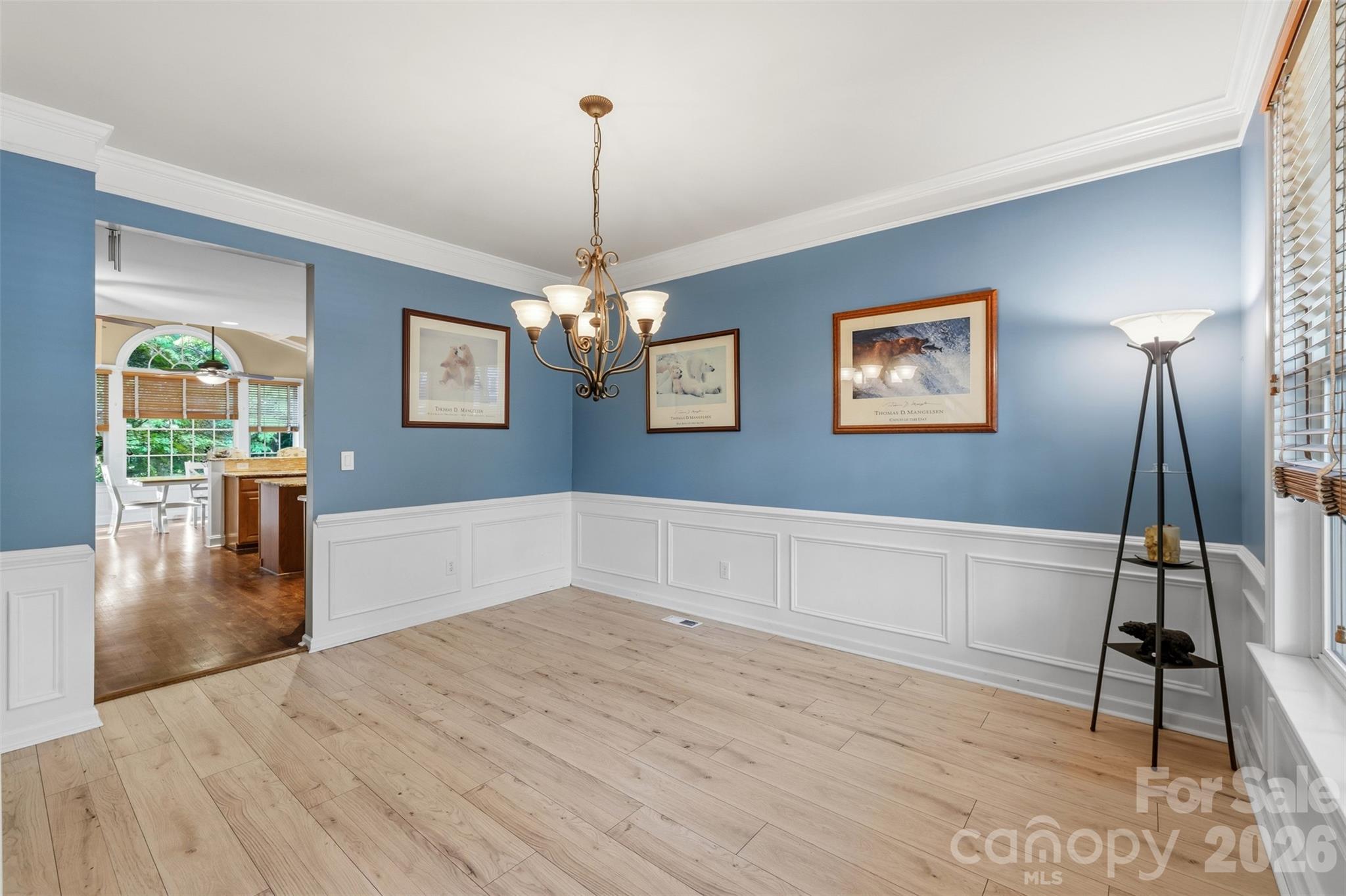 7453 Mountain Ridge Drive Property Photo 7