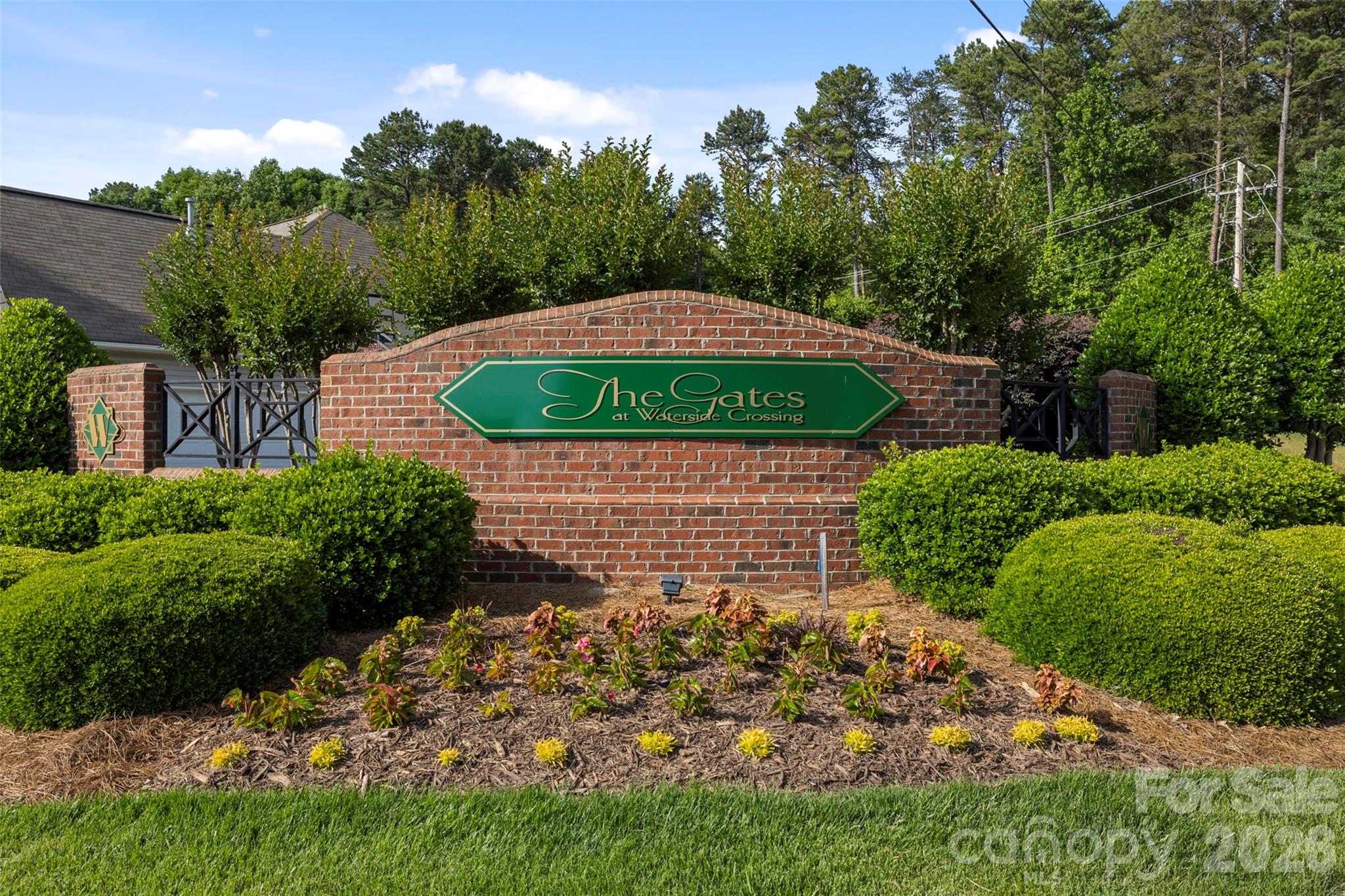 7453 Mountain Ridge Drive Property Photo 24