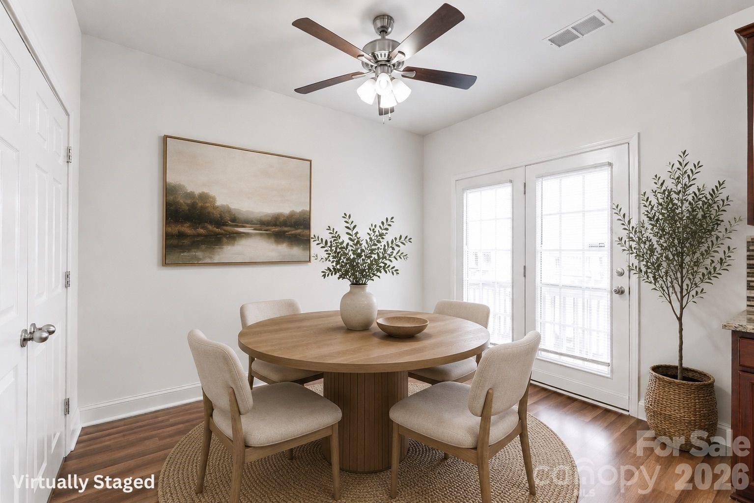 1707 Kashmir White Lane Property Photo 11