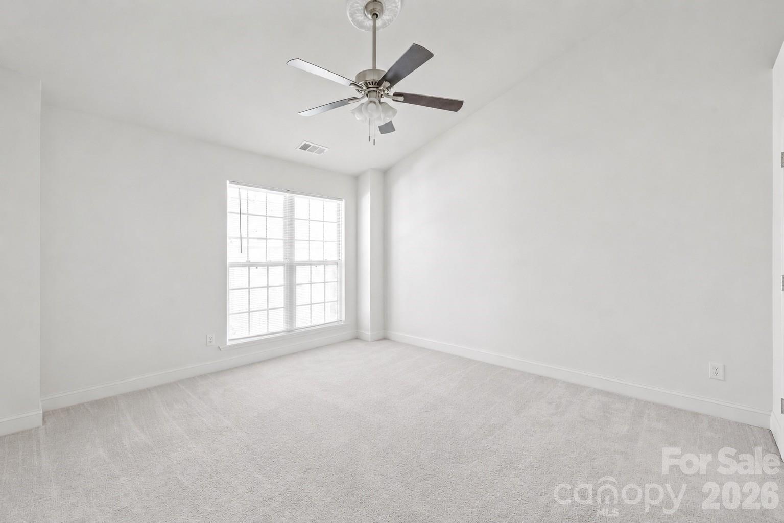 1707 Kashmir White Lane Property Photo 19