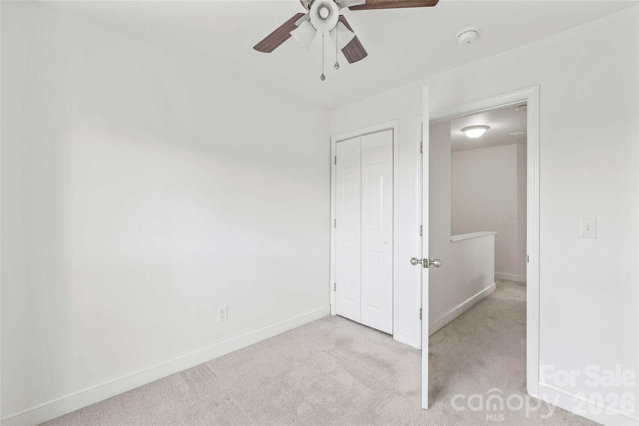 1707 Kashmir White Lane Property Photo 28