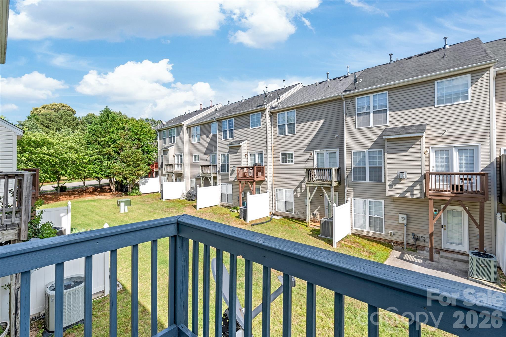 1707 Kashmir White Lane Property Photo 30