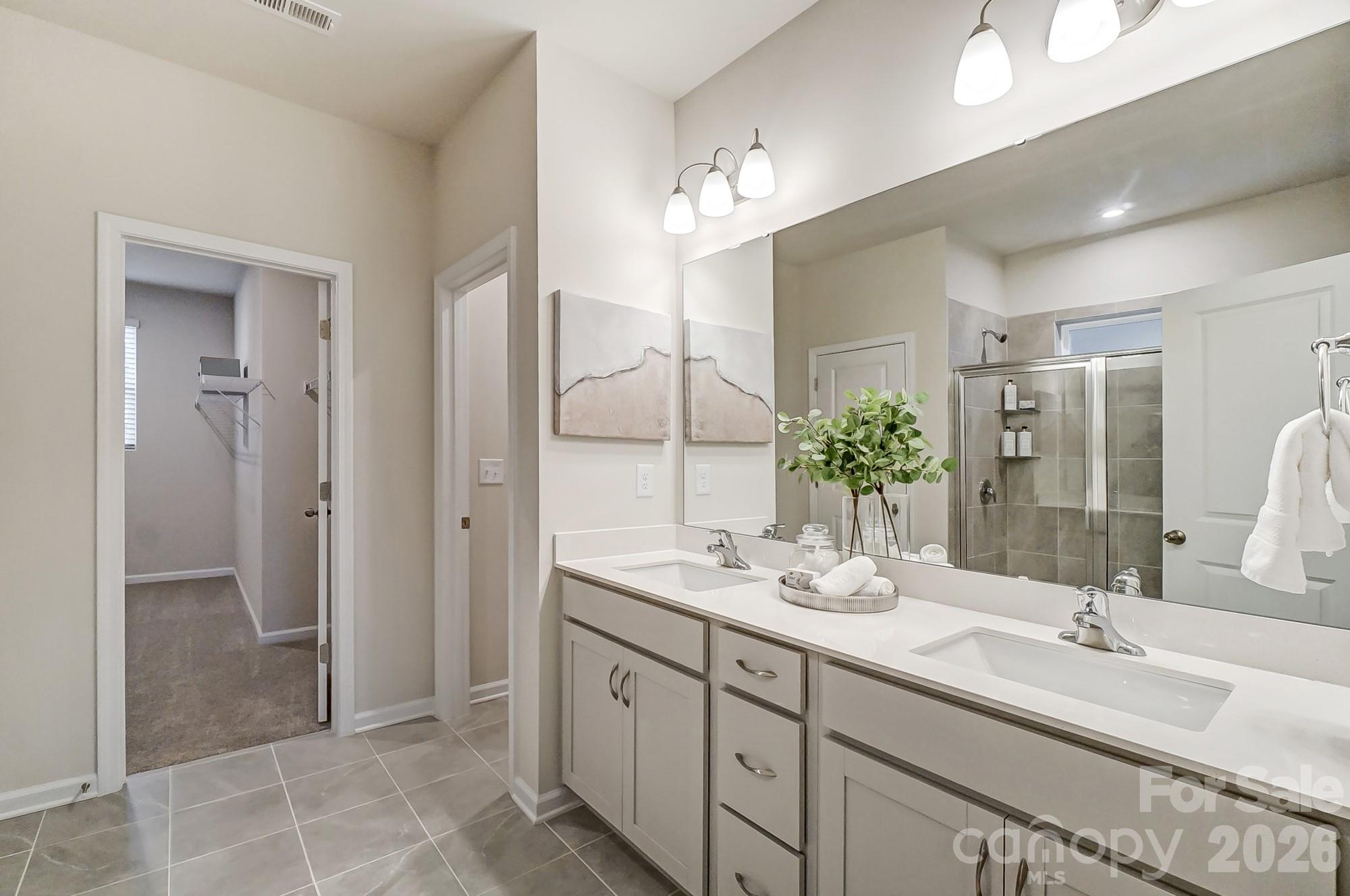 1601 Honey Trail Property Photo 7