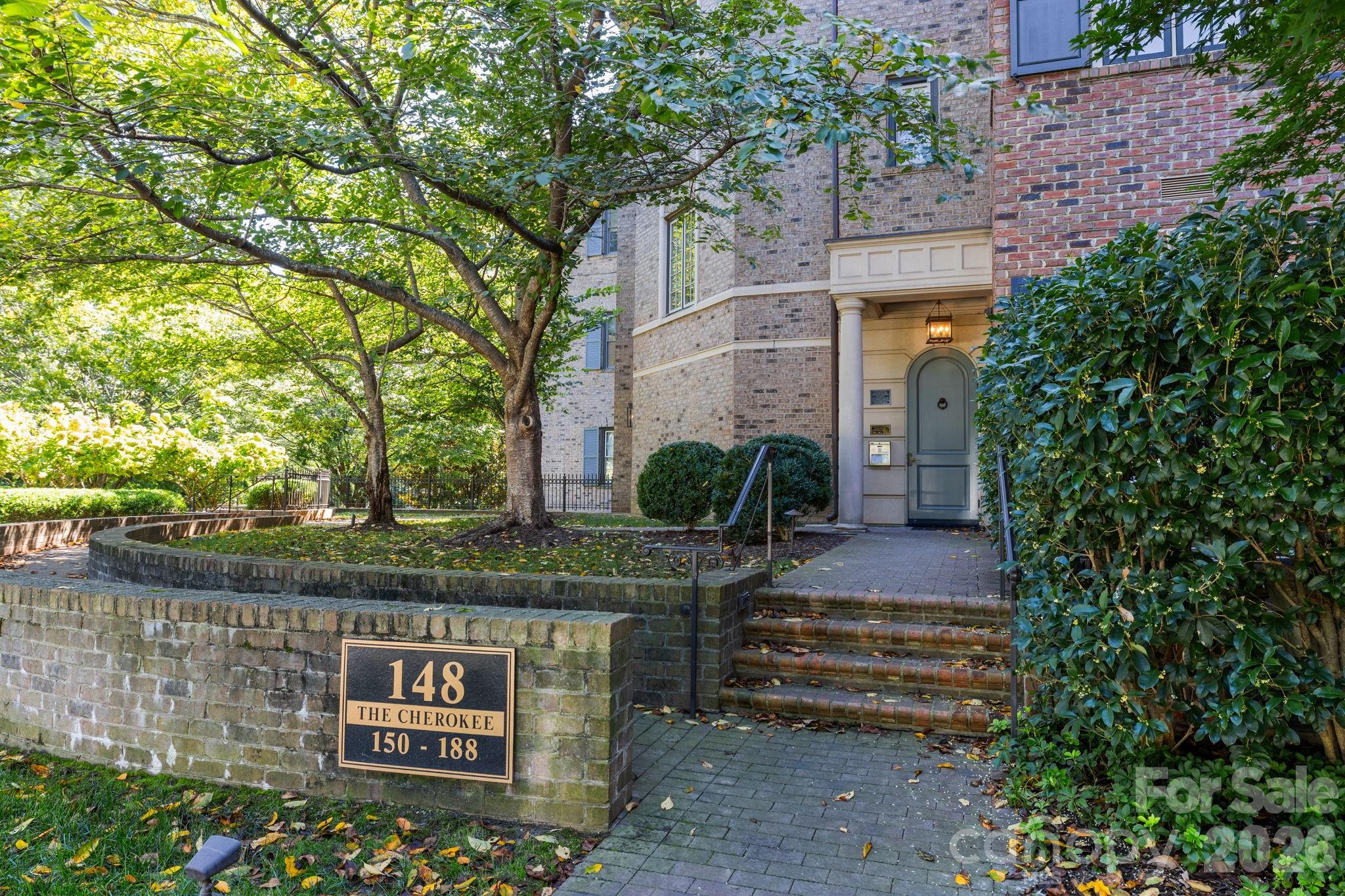 168 Cherokee Road Property Photo 1