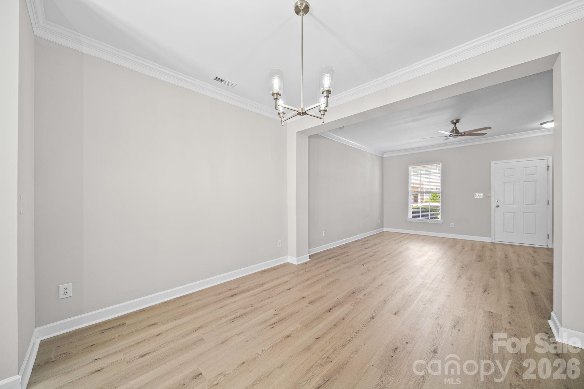 12719 Persimmon Tree Drive Property Photo 9