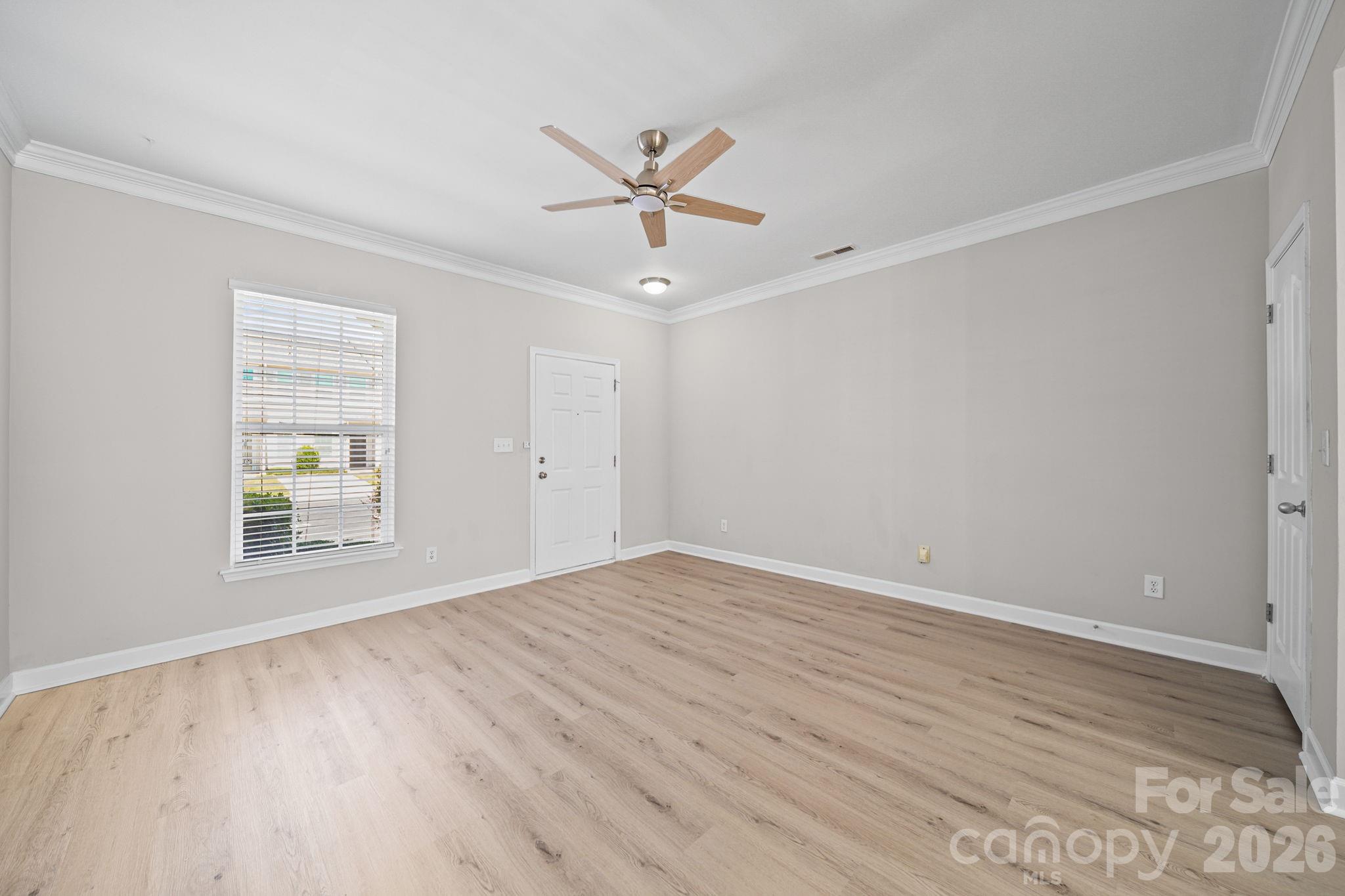 12719 Persimmon Tree Drive Property Photo 10
