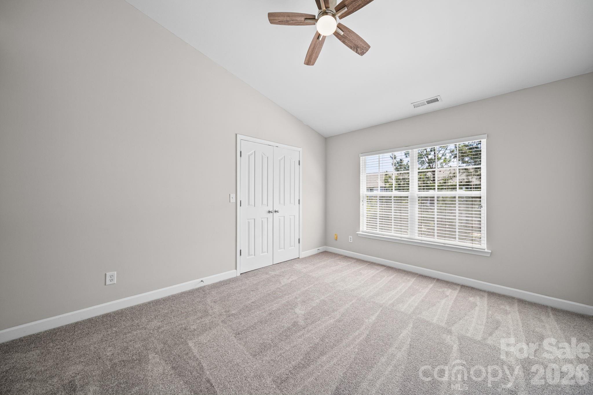 12719 Persimmon Tree Drive Property Photo 16