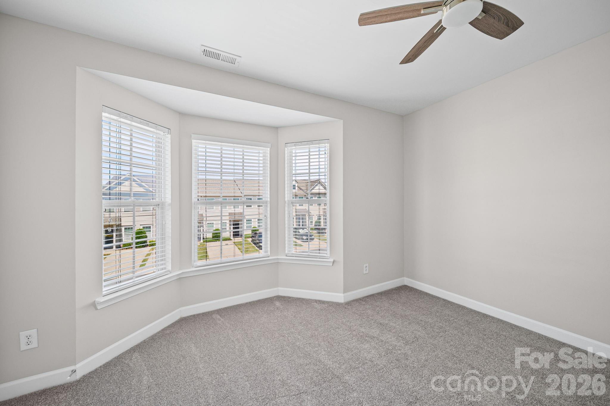 12719 Persimmon Tree Drive Property Photo 21