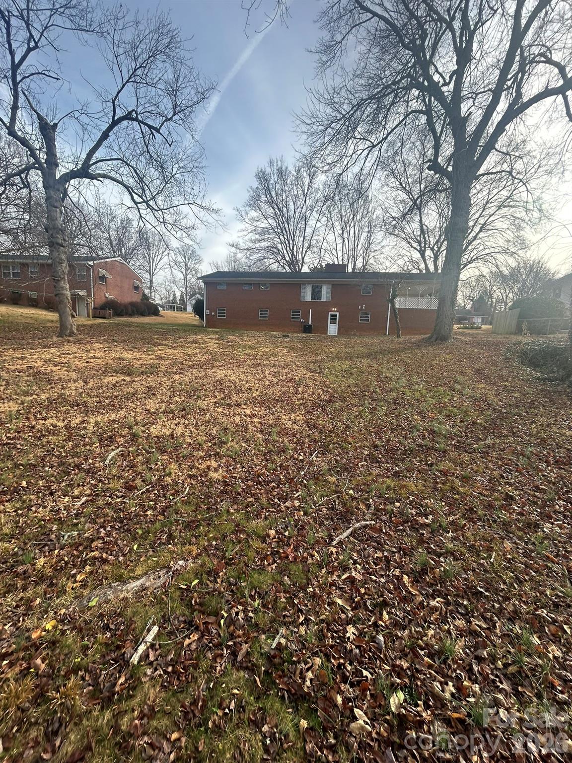626 Willowbrook Lane Property Photo 4