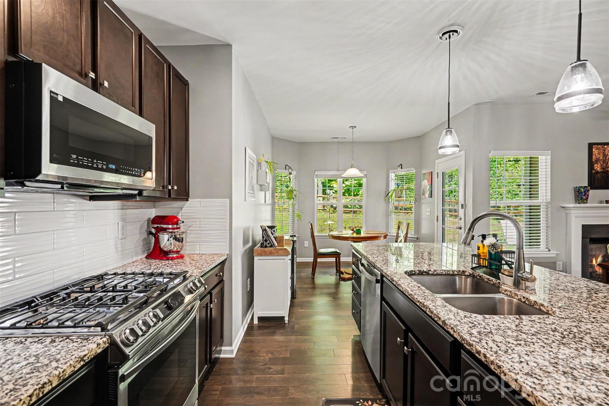 12301 Flatbush Drive Property Photo 14