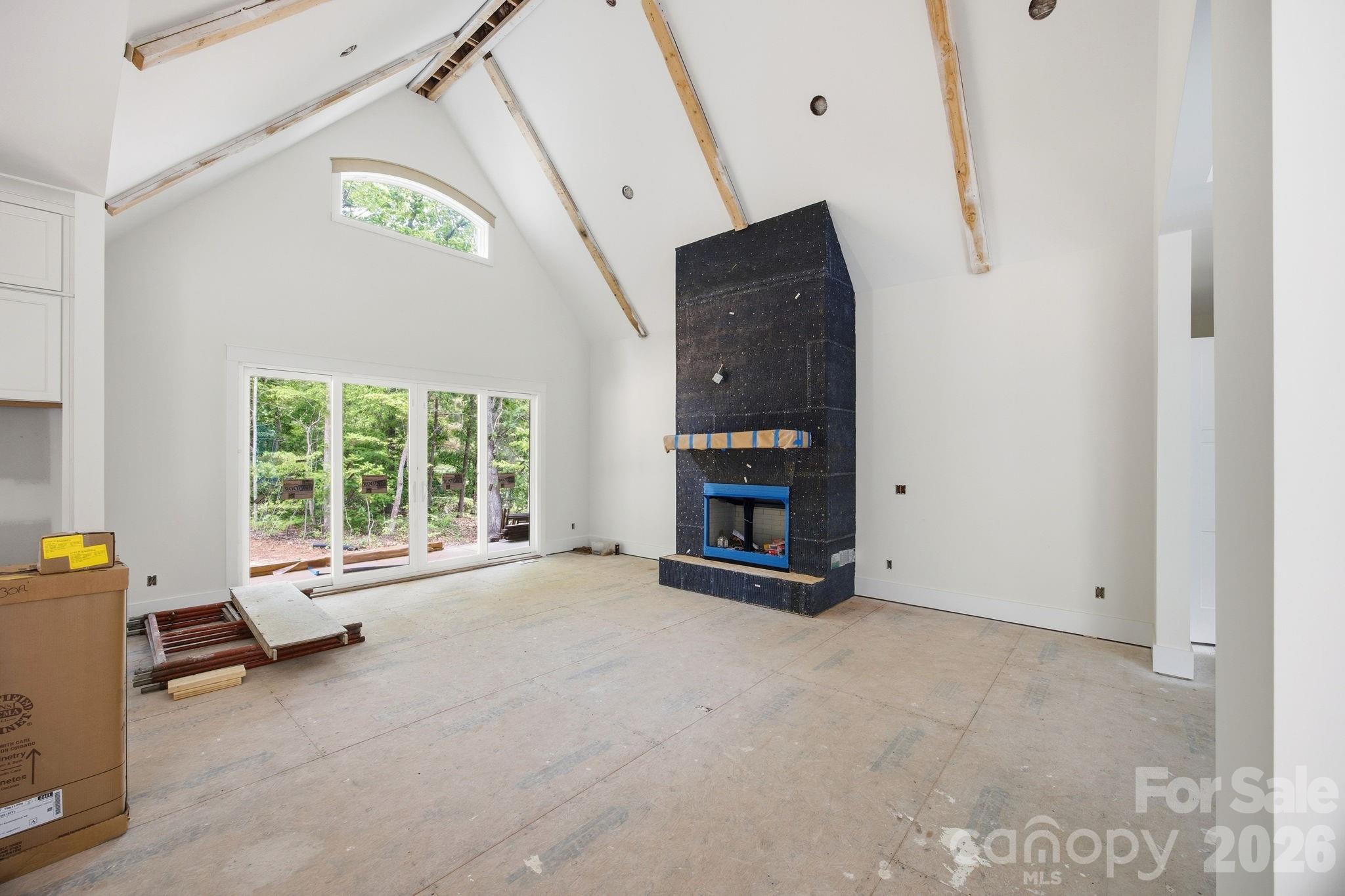 207 Kingsbridge Road Property Photo 6