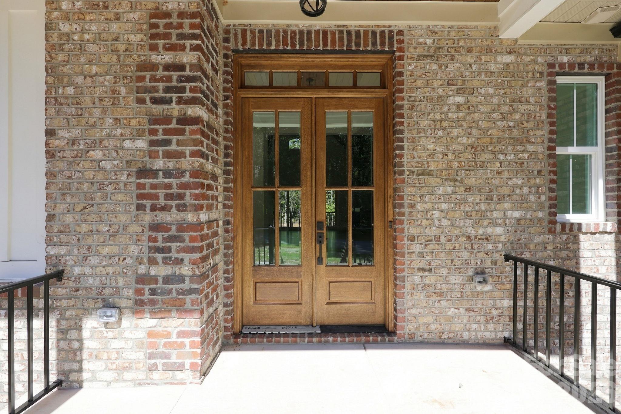 207 Kingsbridge Road Property Photo 8