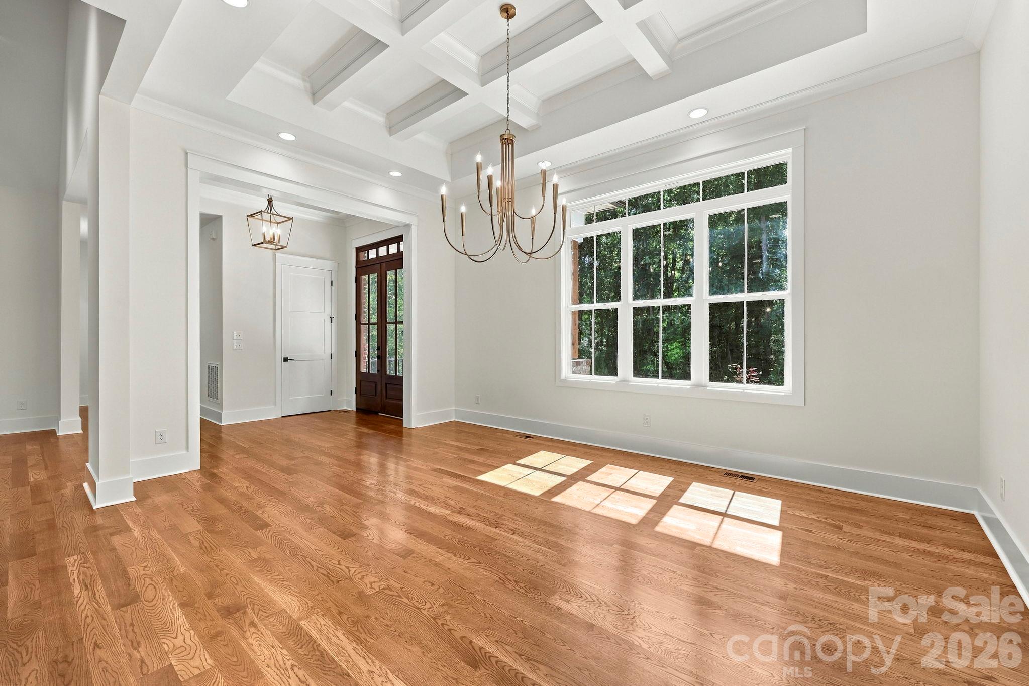 207 Kingsbridge Road Property Photo 11