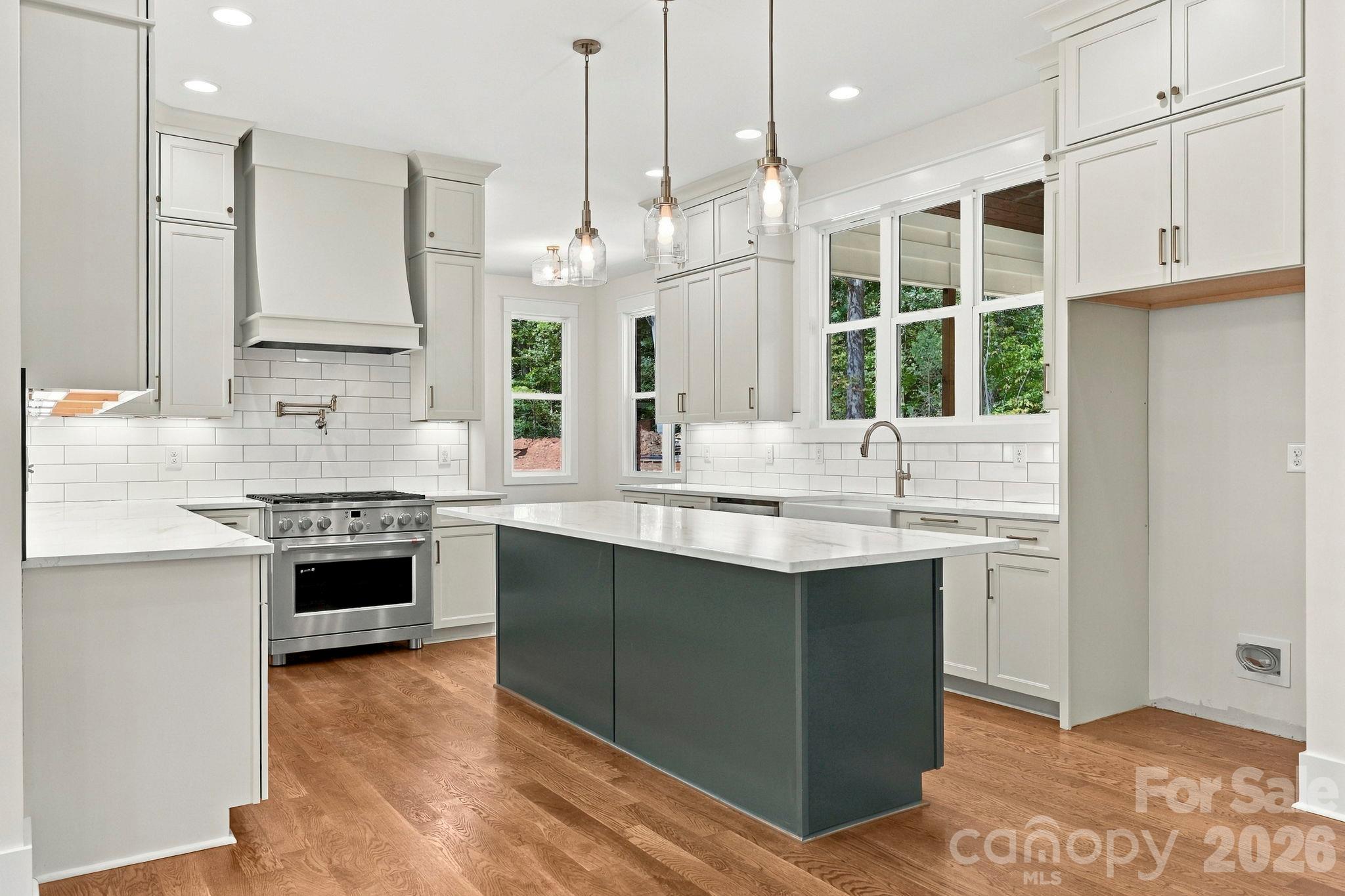 207 Kingsbridge Road Property Photo 15