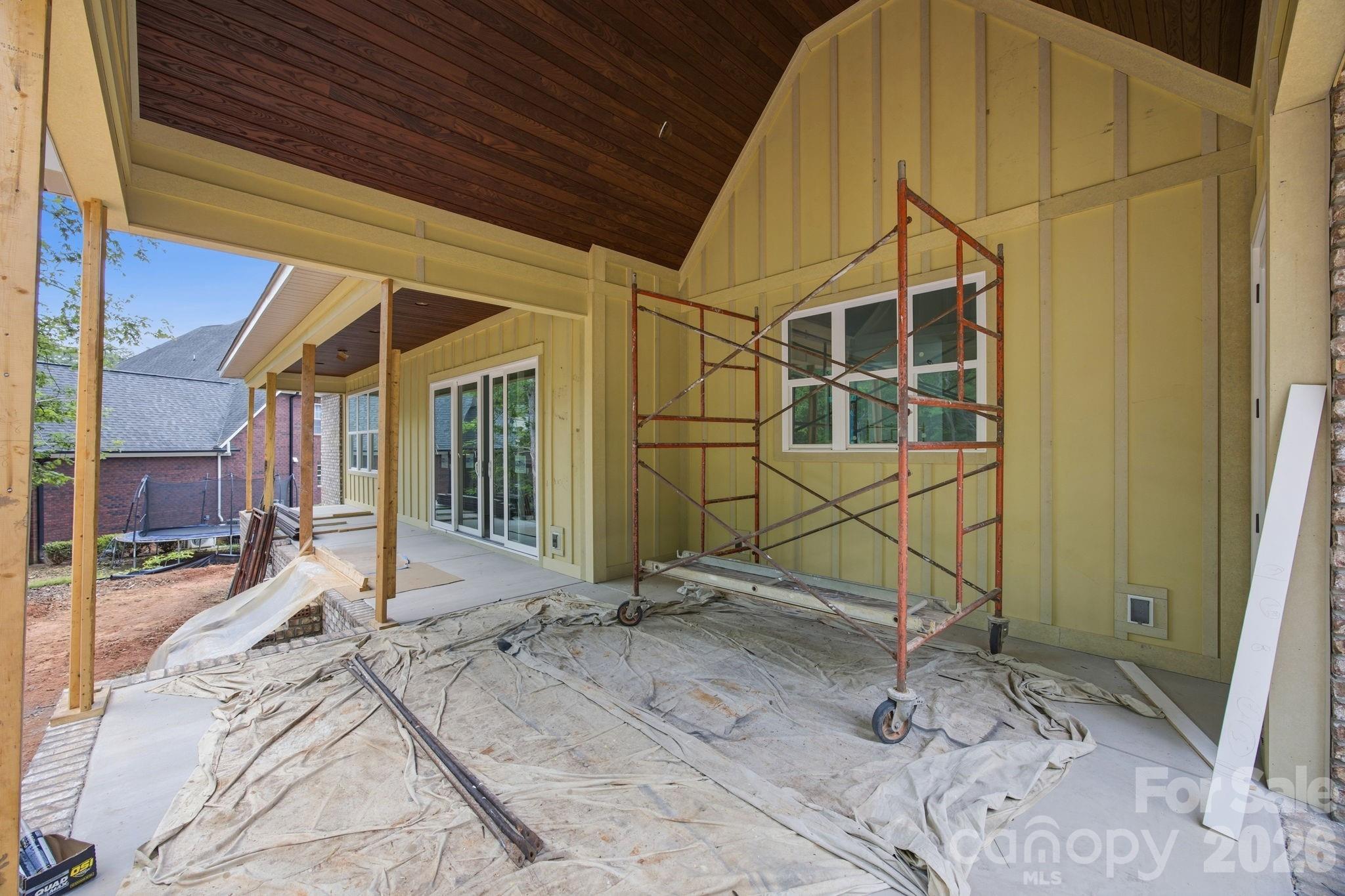207 Kingsbridge Road Property Photo 17