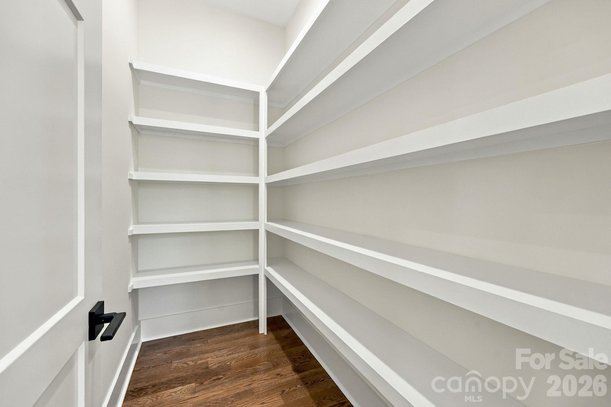 207 Kingsbridge Road Property Photo 21