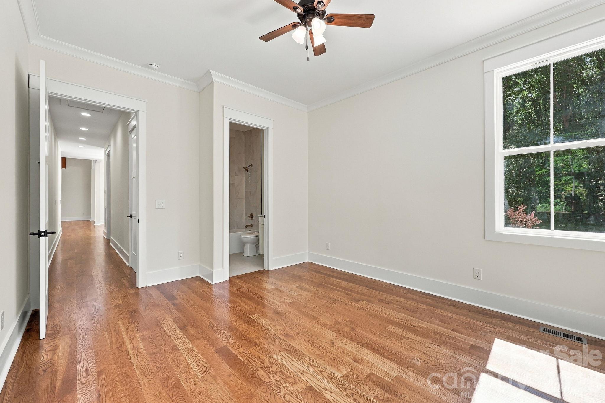 207 Kingsbridge Road Property Photo 32