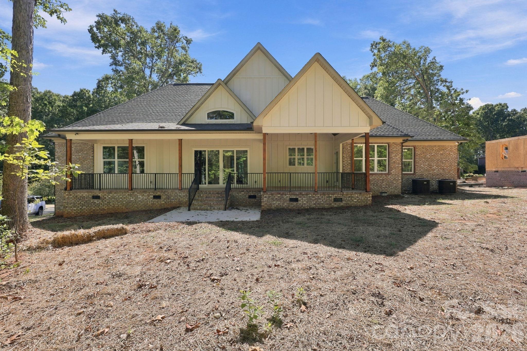207 Kingsbridge Road Property Photo 38