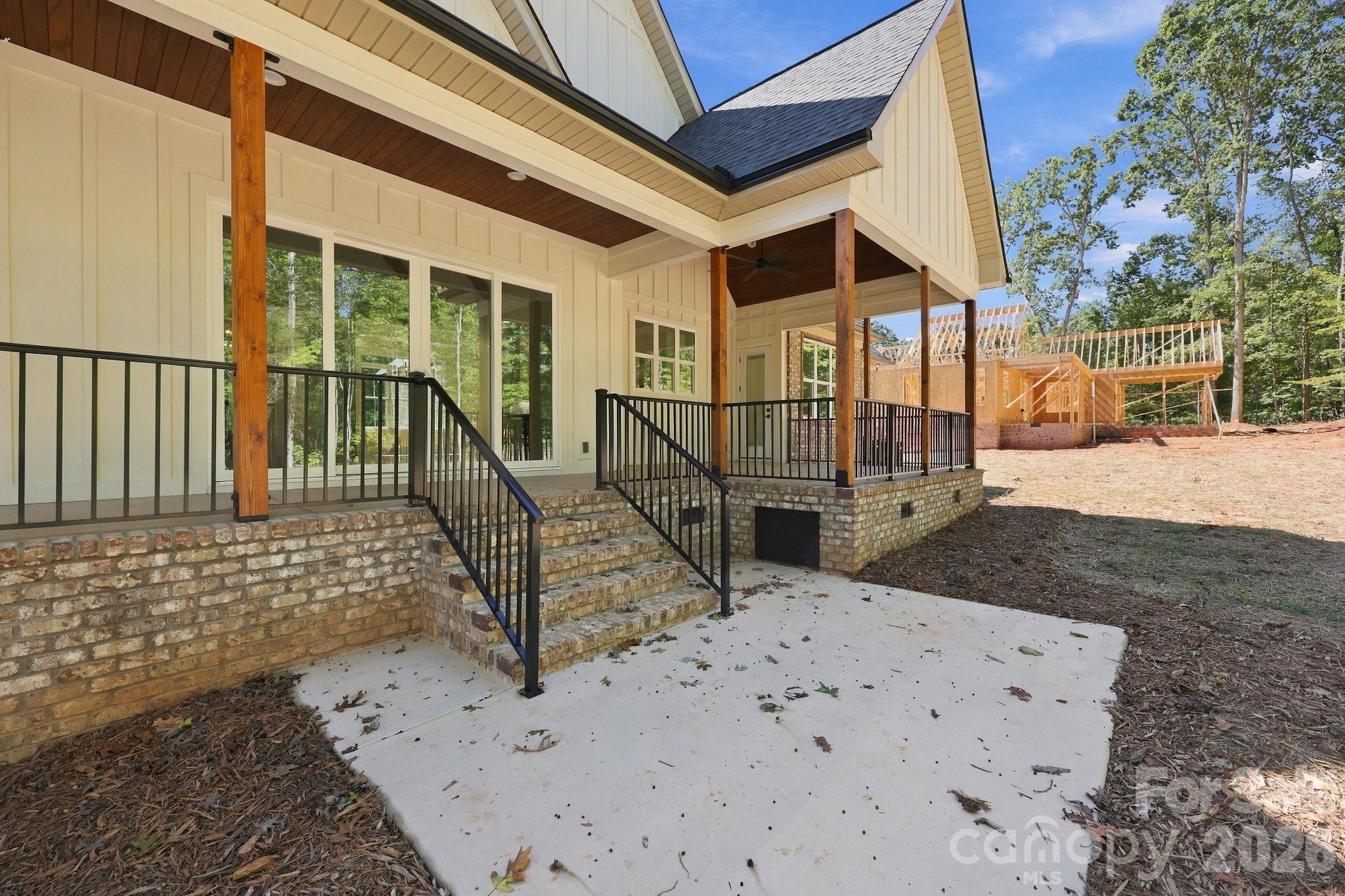 207 Kingsbridge Road Property Photo 39
