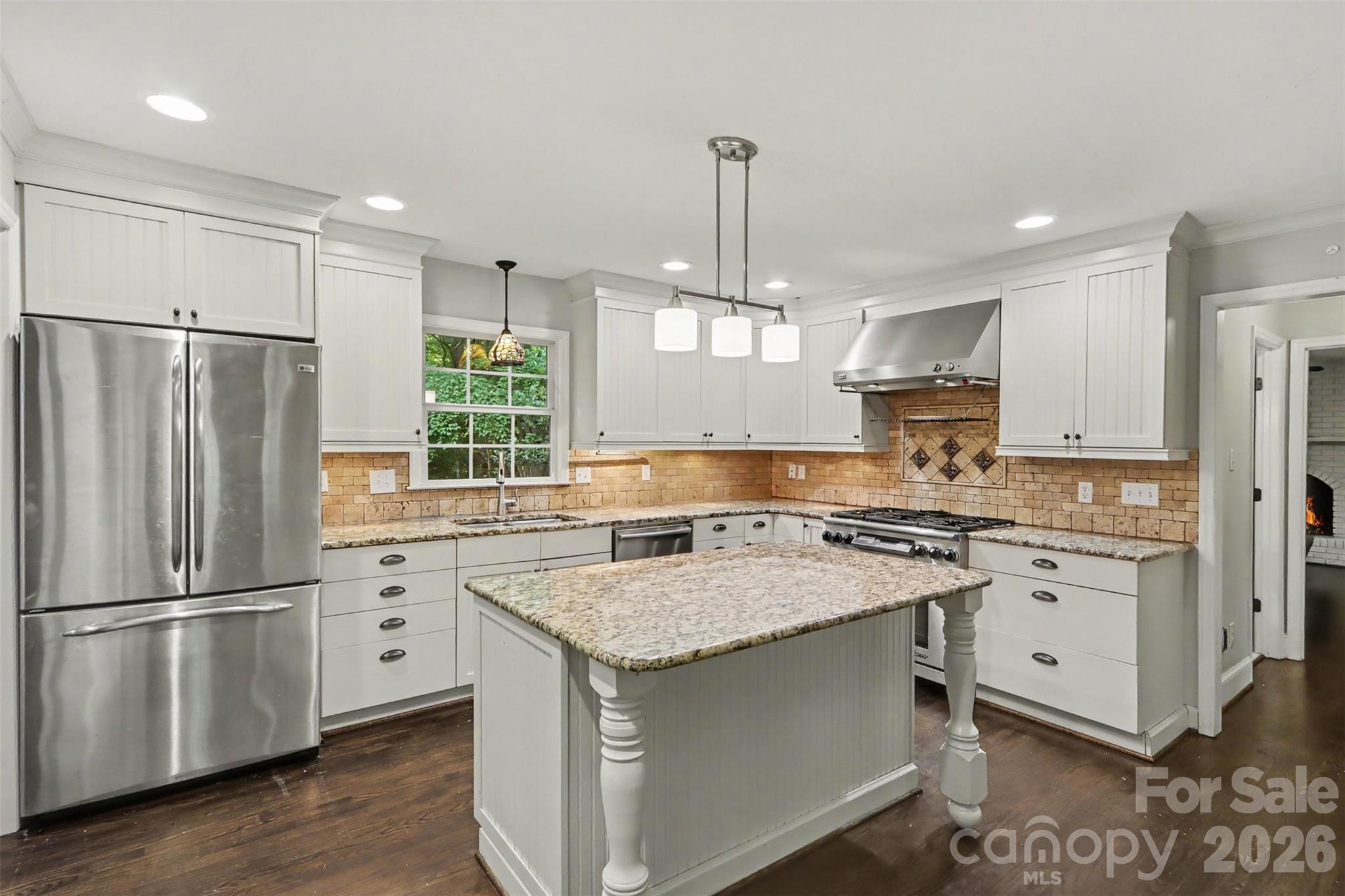 5812 Camelot Drive Property Photo 11