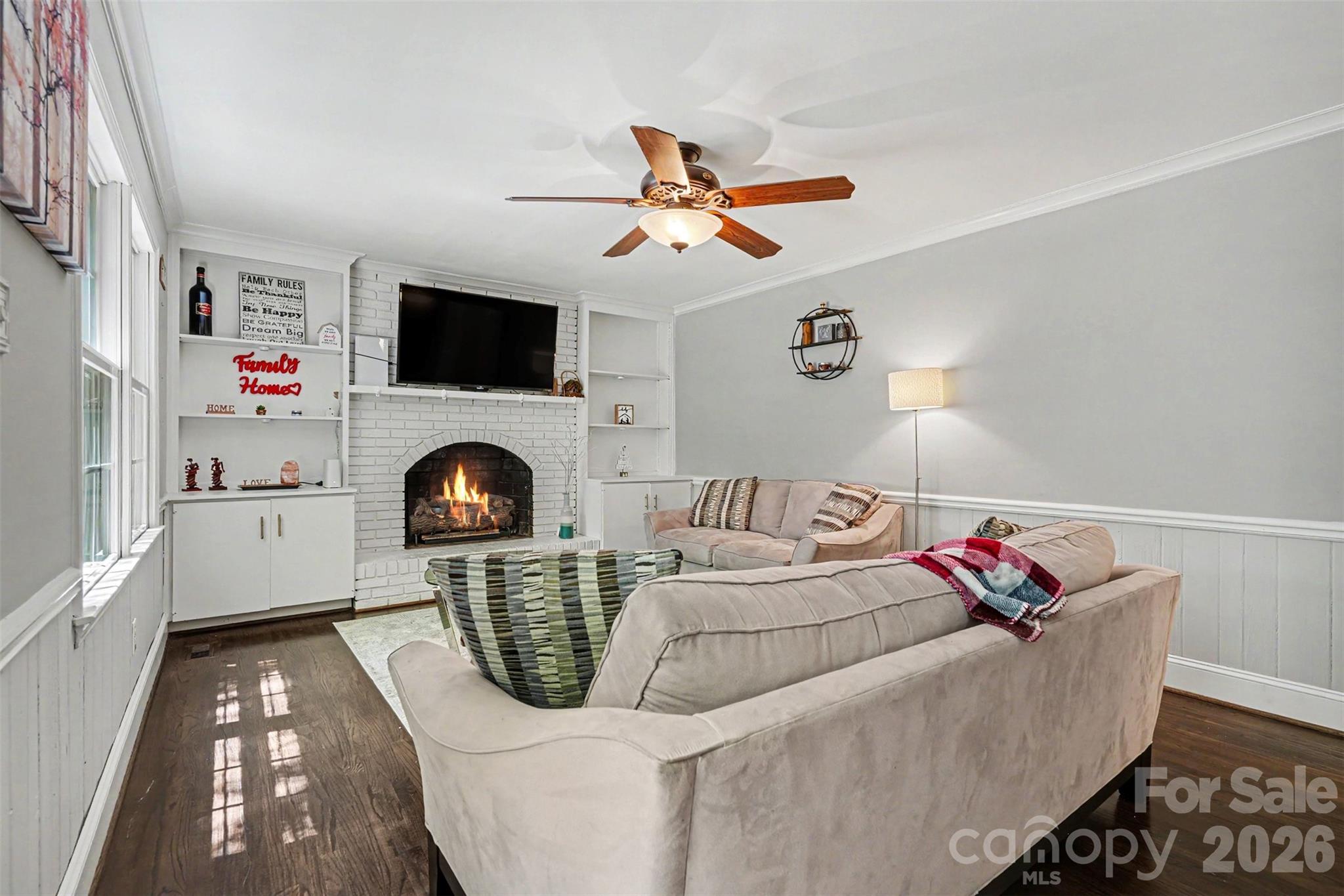 5812 Camelot Drive Property Photo 17